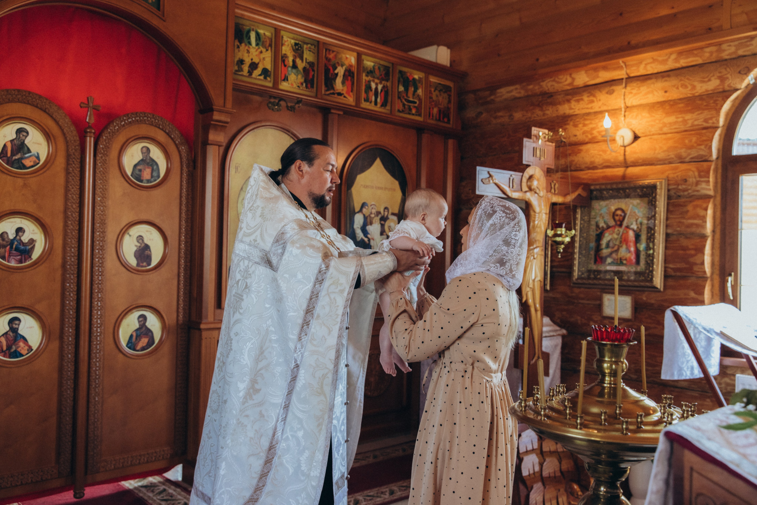 Крещение Марьяны. Фотограф на крещение в Рязани. Семейный фотограф