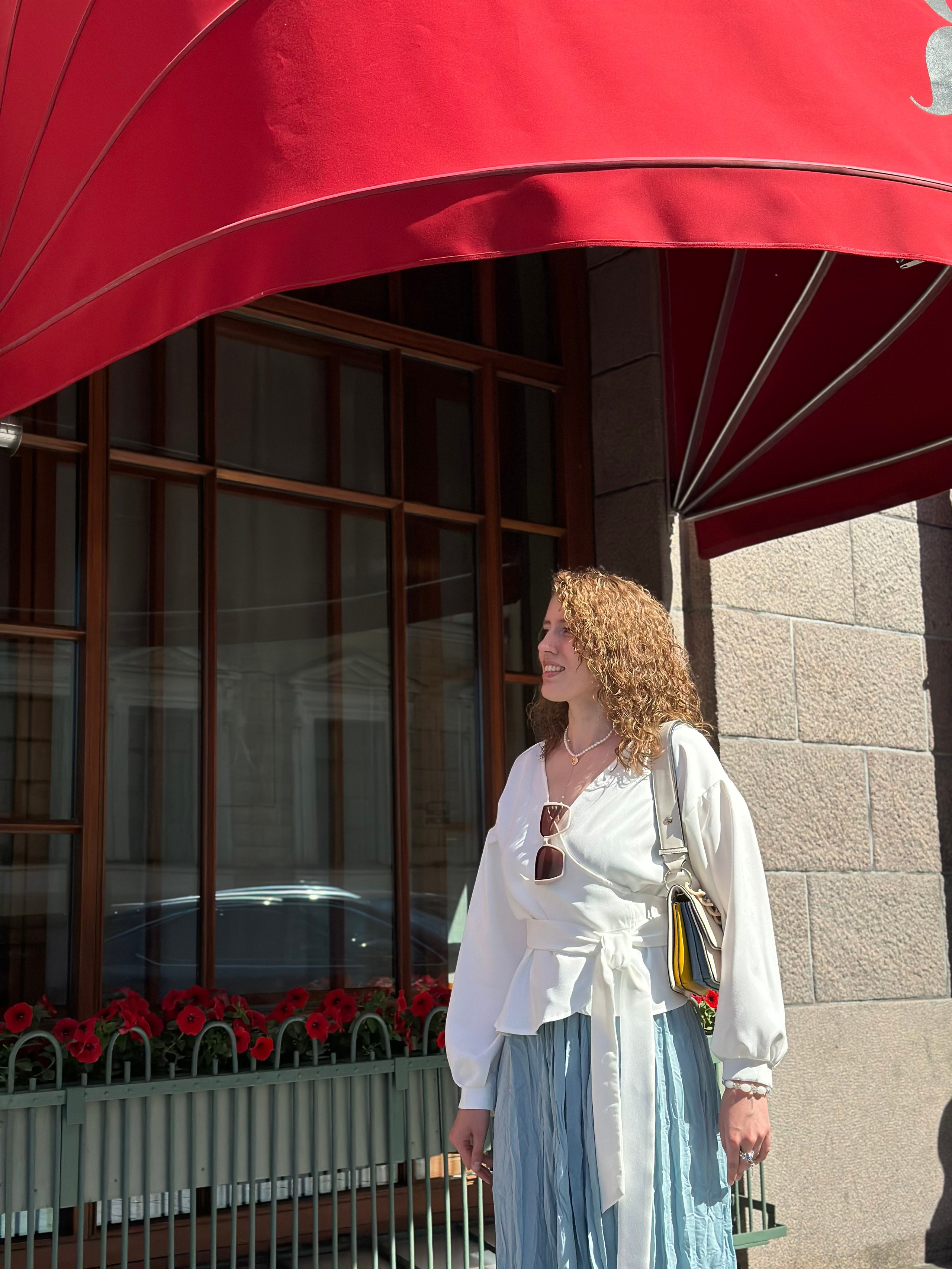 Прогулка по центру. КОНТЕНТ |БРЕНД фотограф Санкт-Петербург — Жанна Олтаржевская