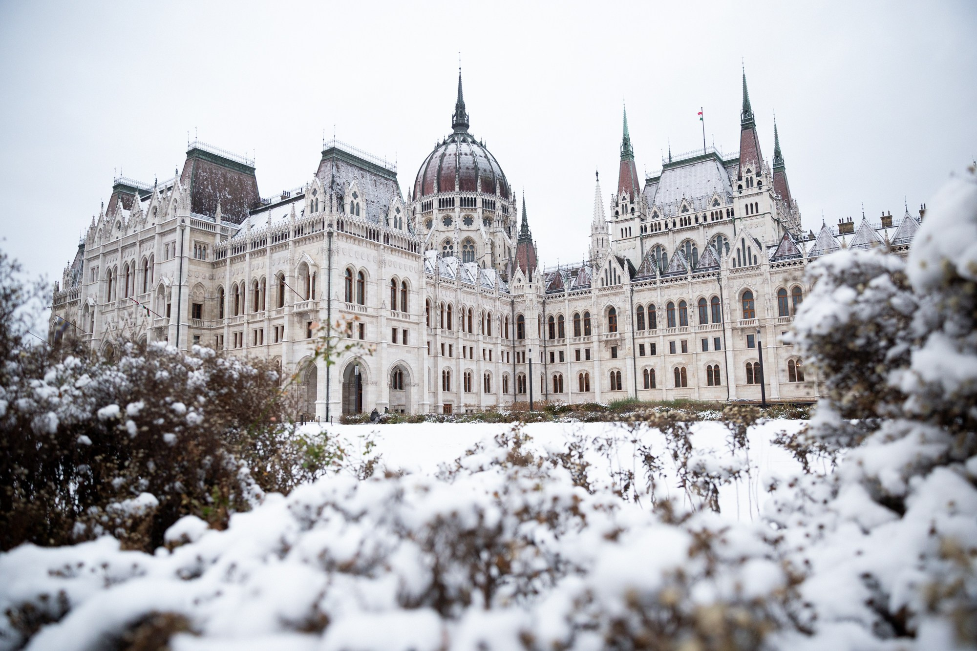 STRT JRNL by Knyazev Yura issue #5 February 2026. Photographer in Budapest  — Yura Knyazev