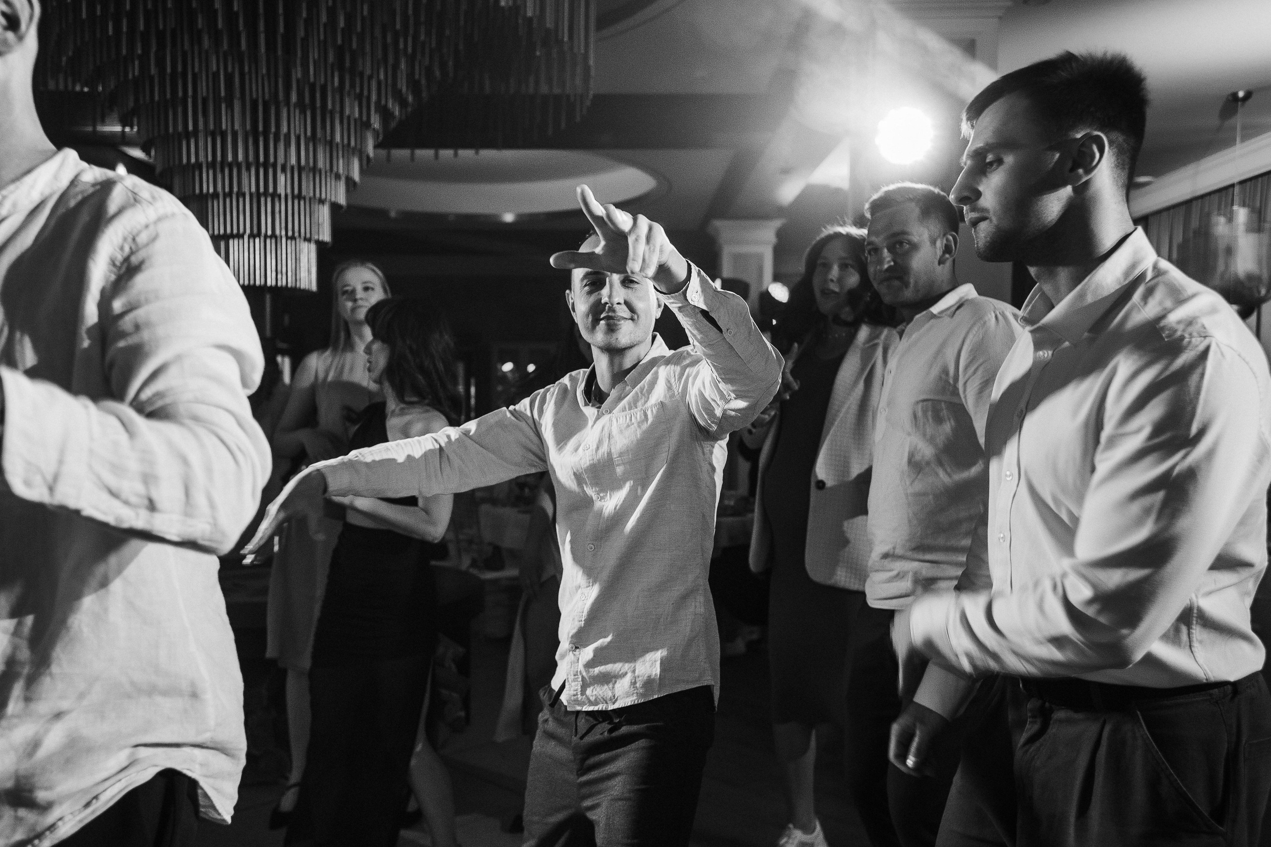 Свадебный фотограф в Таганроге — съёмка Дениса и Маши в Golden Horse | Бакарюк Антон. Свадебный и семейный фотограф в Таганроге Бакарюк Антон