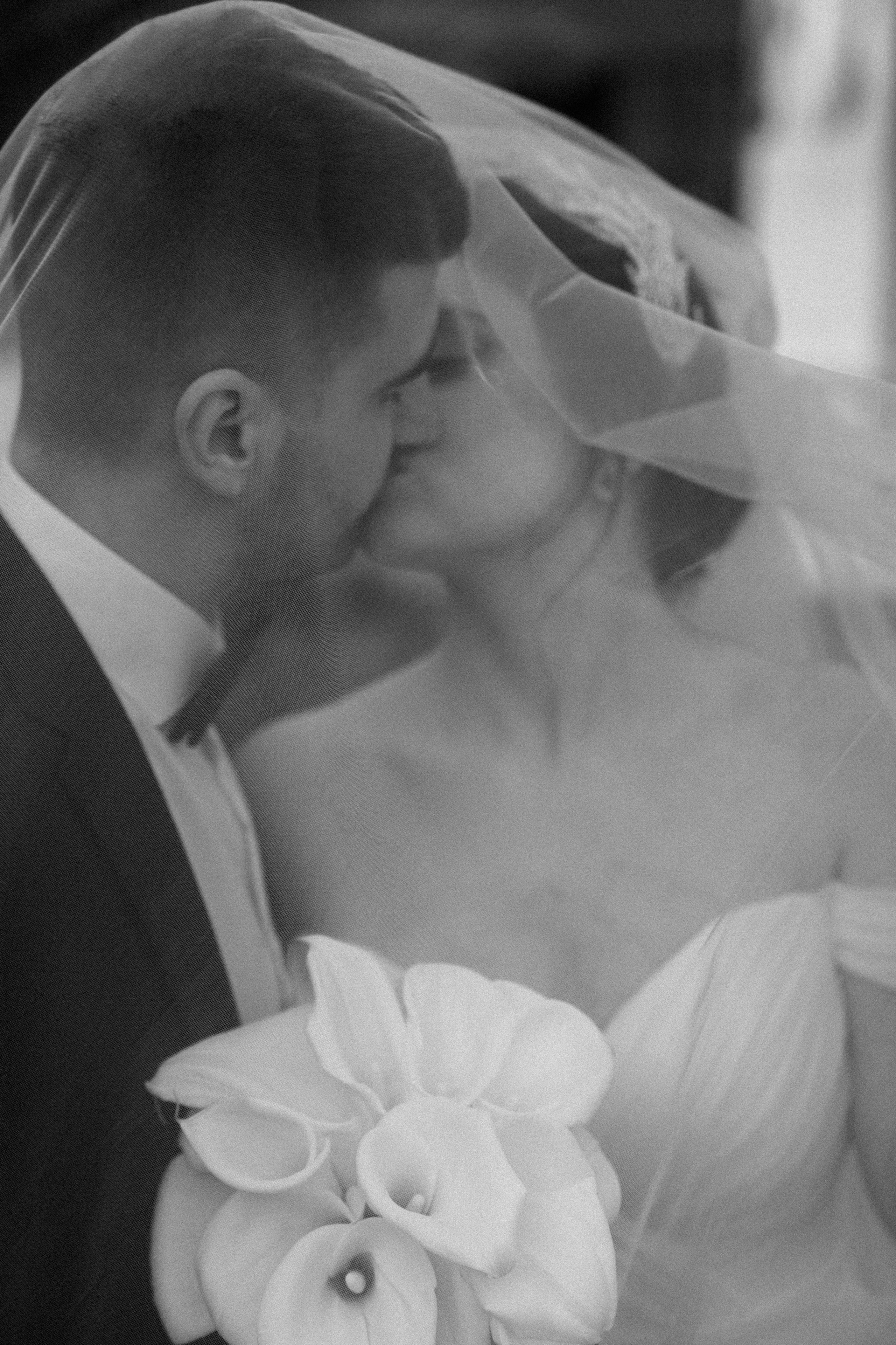 Свадебная фотосессия в Сочи. Свадебный фотограф в Сочи и Адлере — Фотосессии на море и в горах | Виктор Рогулев