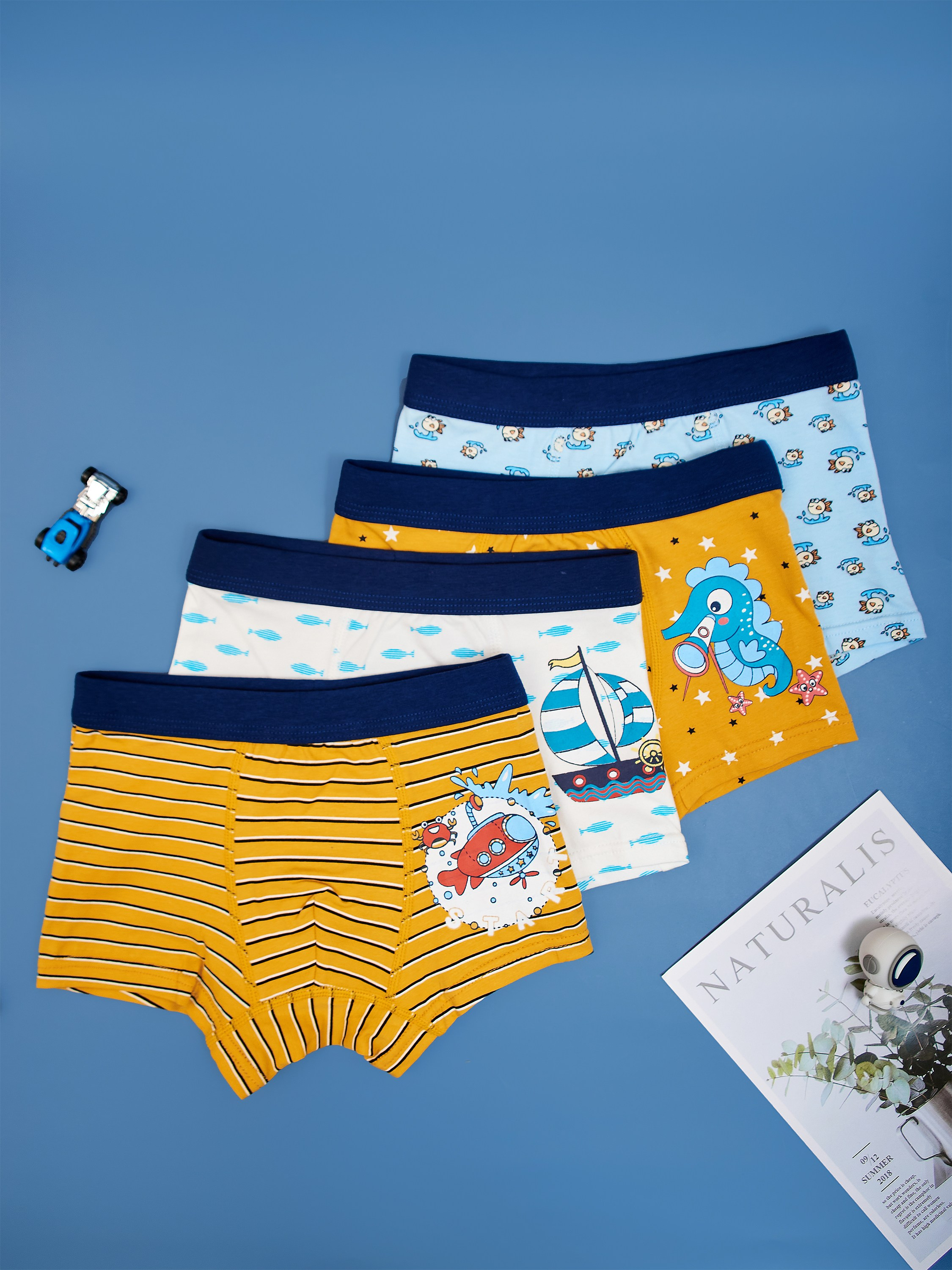 Десткие трусики. Контент фотограф для бизнеса и маркет-плейсов