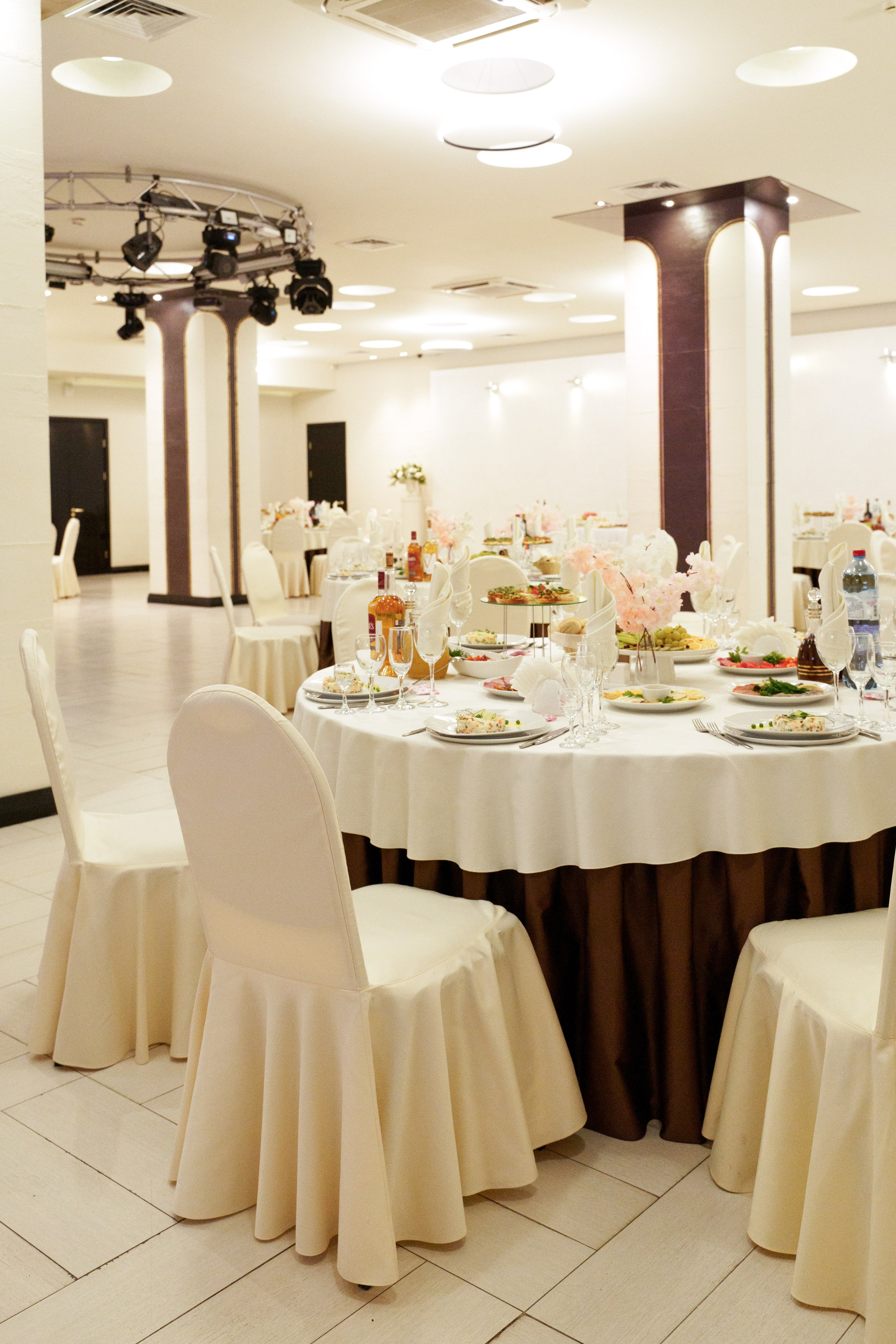 Банкетные залы. Иван Упоров — фотограф, рилсмейкер чебоксары