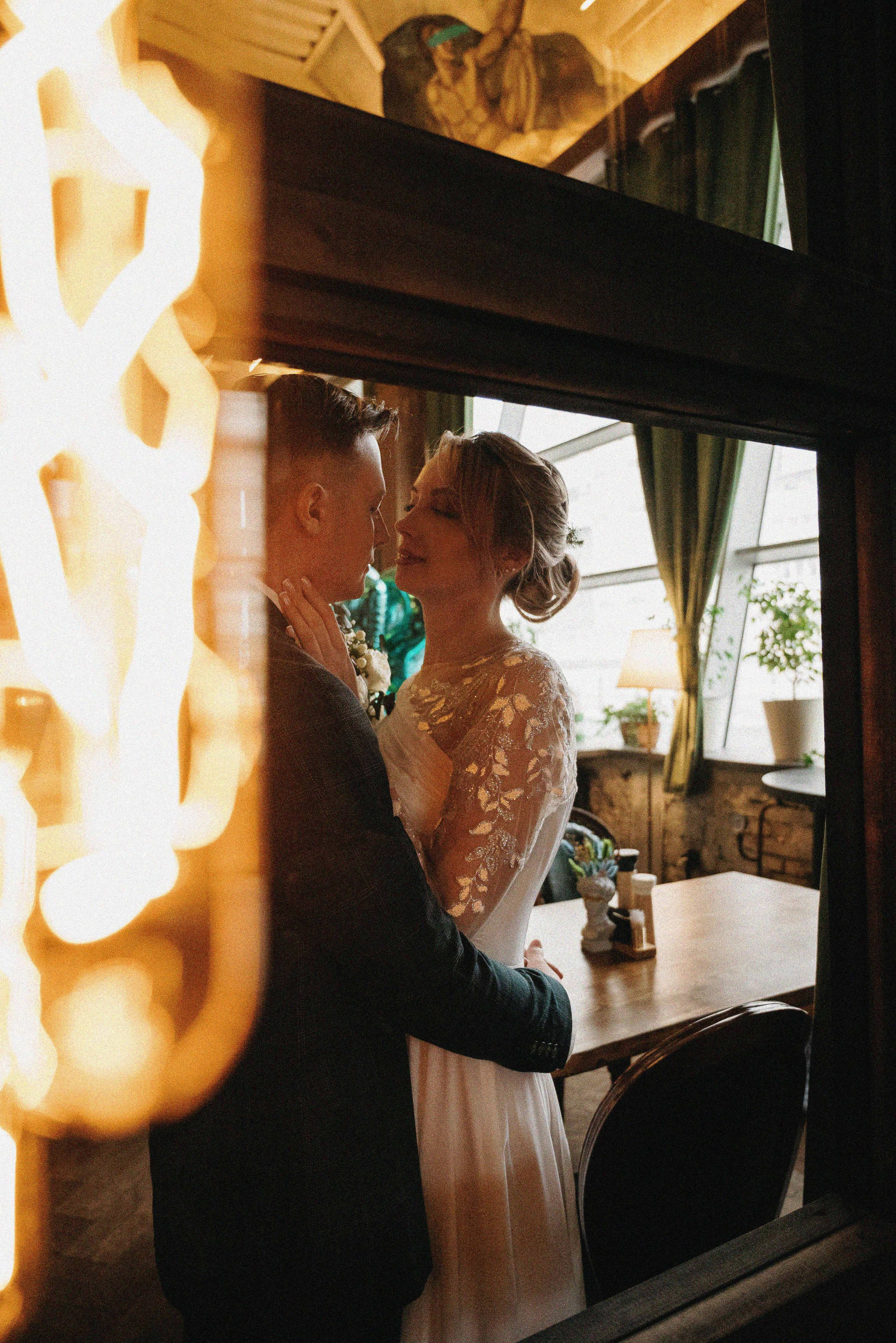 Артем и Галя. Тамара Власова