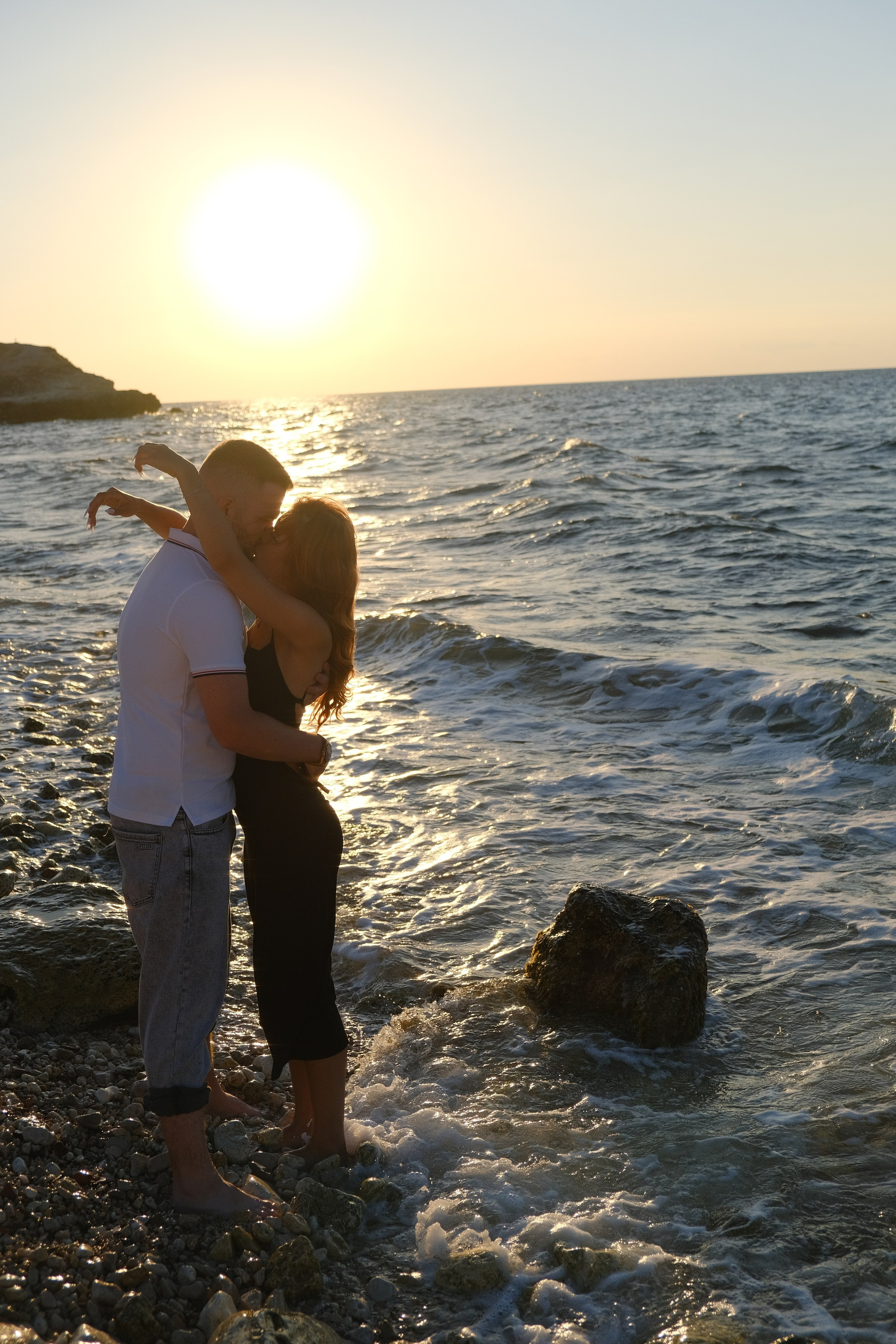 Артем и Полина в Новом и Старом Херсонесе. Профессиональная фотосъемка в Крыму. Натуральные эмоции и живые кадры. Забронируйте дату прямо сейчас!