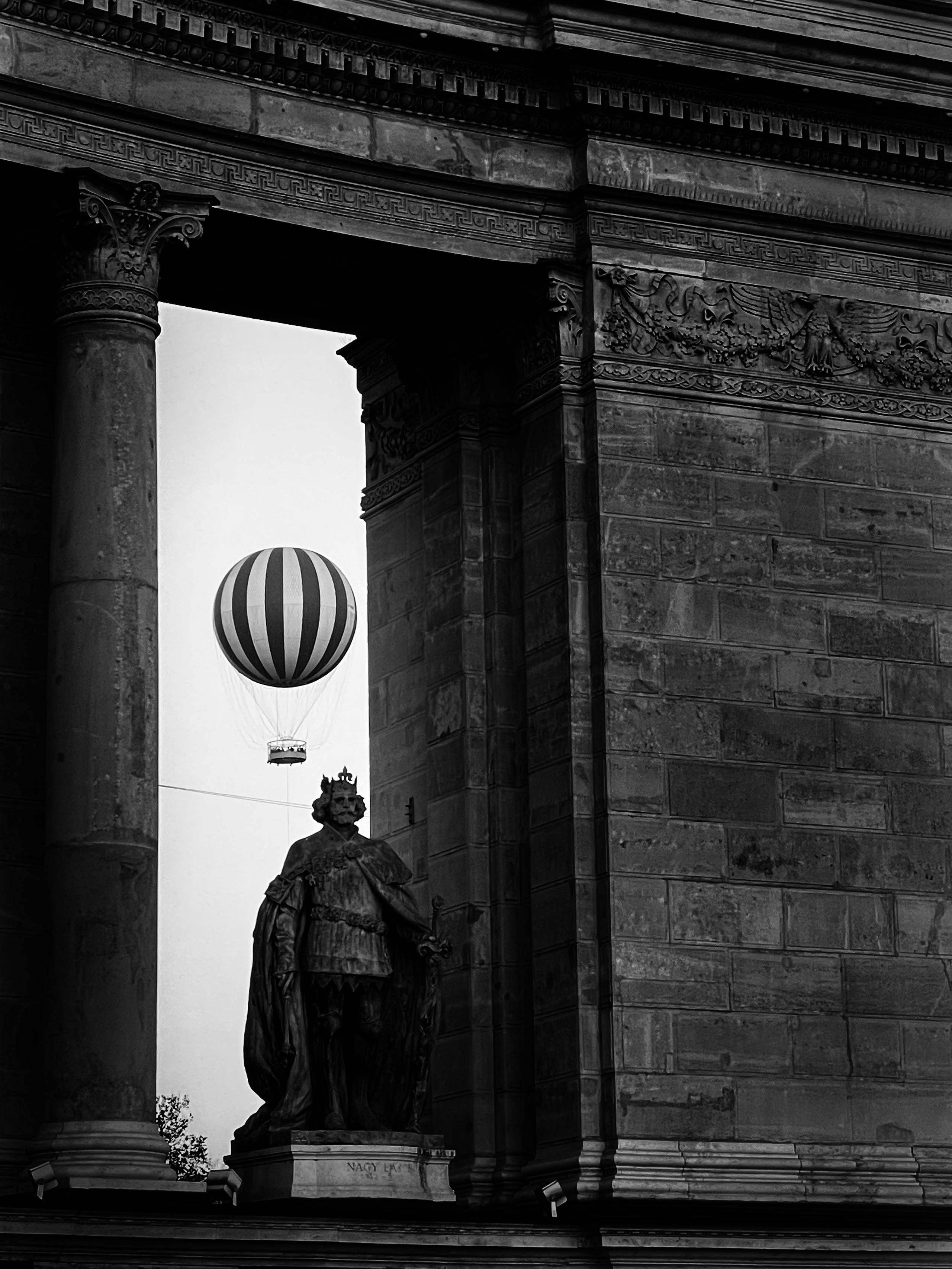 STRT JRNL by Knyazev Yura issue #3 december 2025. Photographer in Budapest  — Yura Knyazev