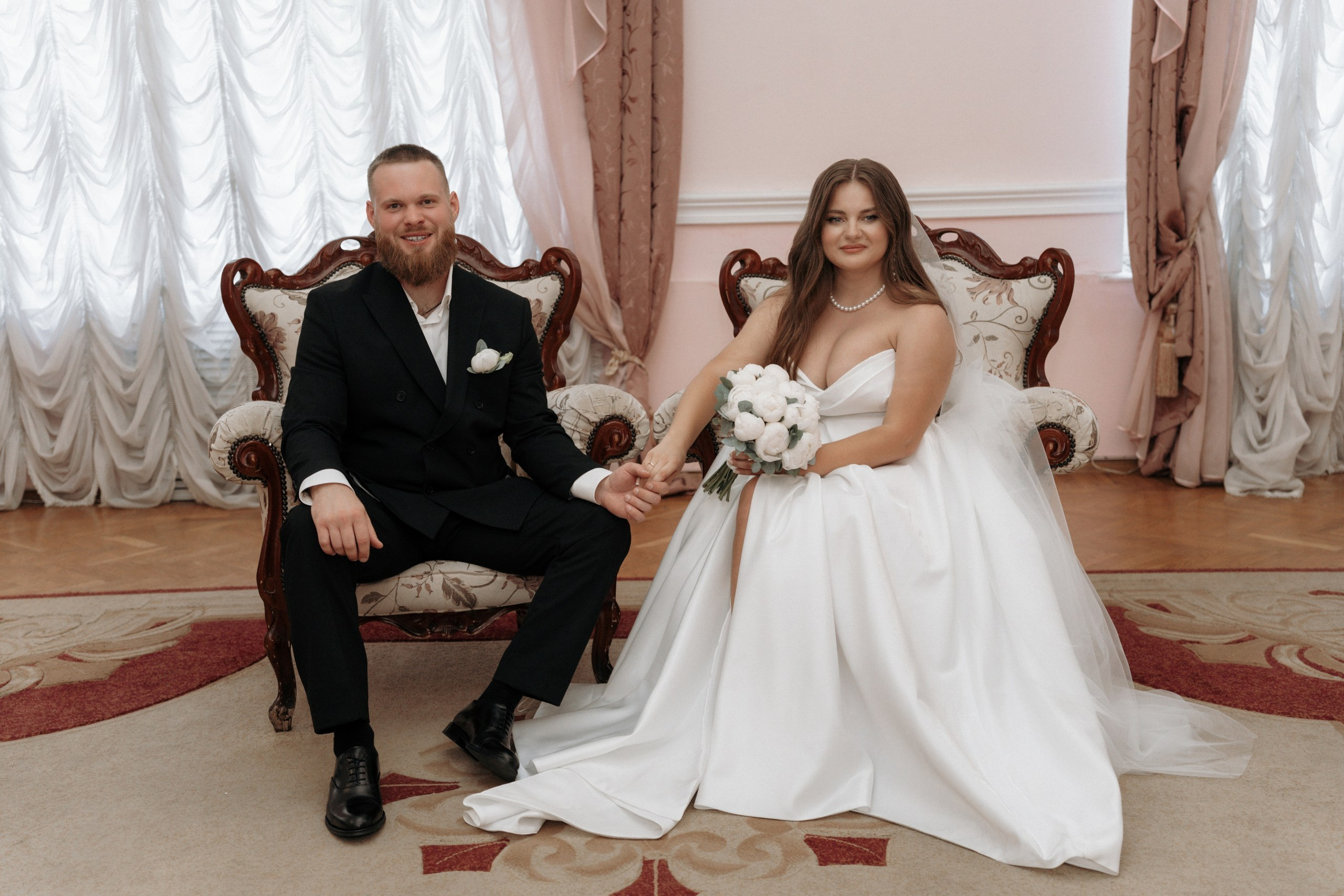 Свадьба Анастасии и Евгения, Картинная галерея, прогулка в лесу. Ресторан «Хлеб и Винотека». Свадебный фотограф в Тамбове Павел Четвертков