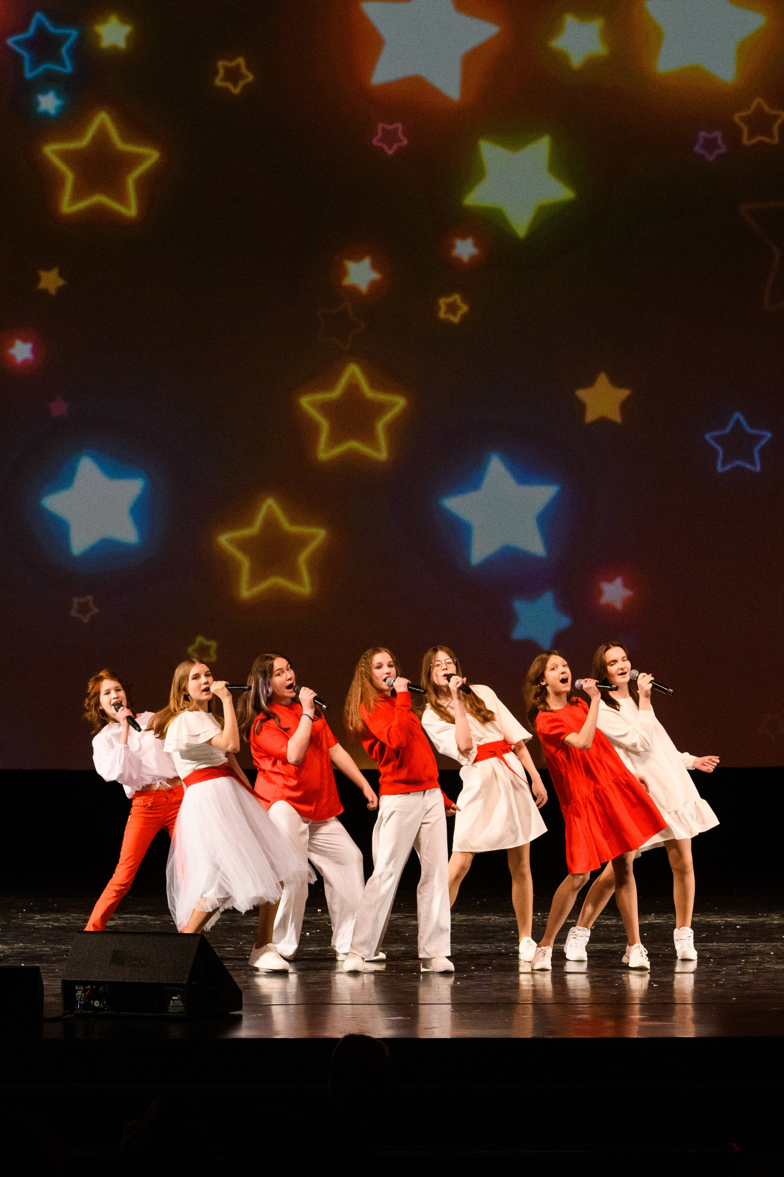 23 апреля, часть 2, БКЗ Октябрьский, г. Санкт-Петербург. Золотое яблочко