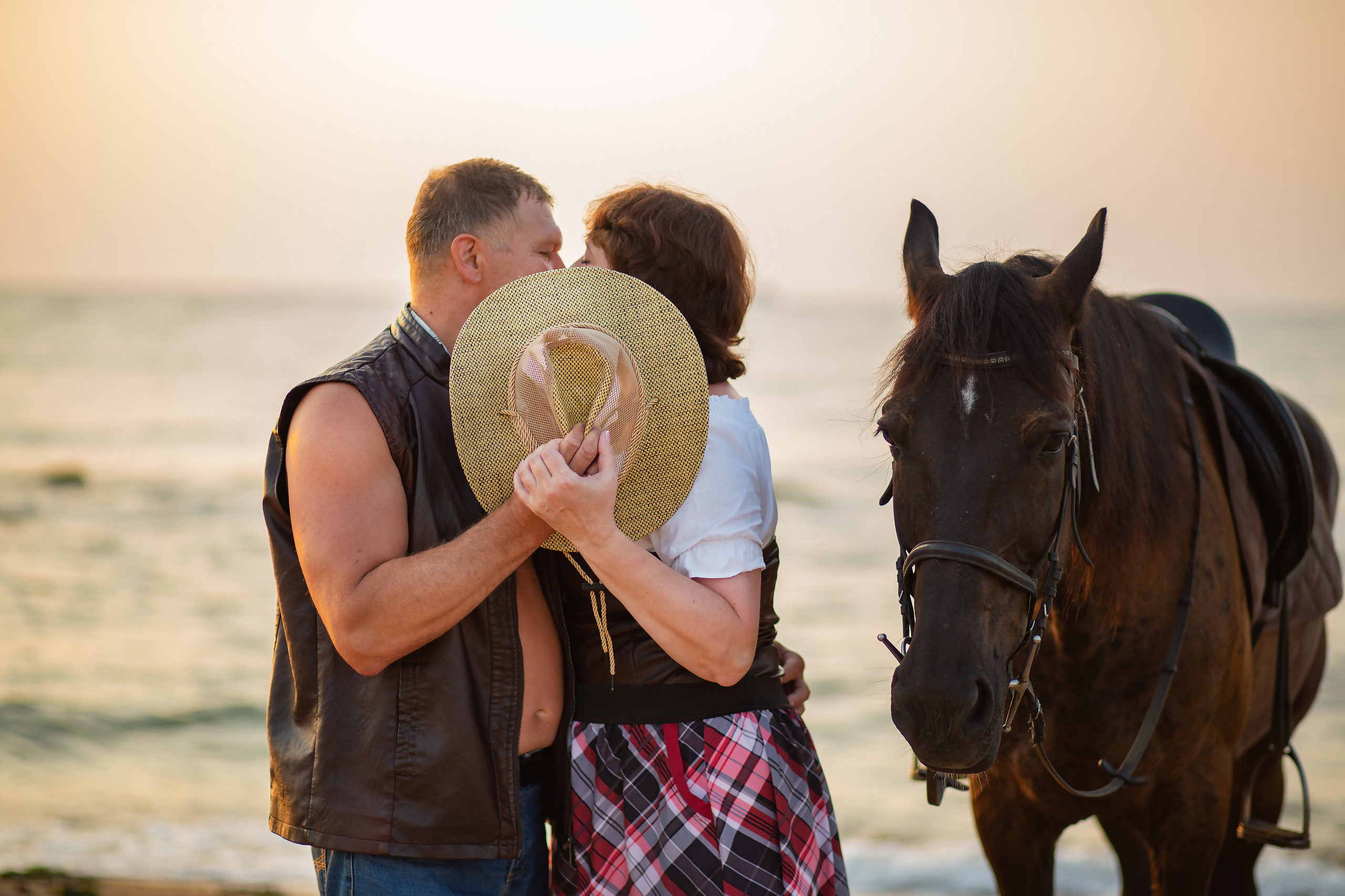 Фотосессия на море с лошадью. Фотограф в Феодосии Наталья Булгакова