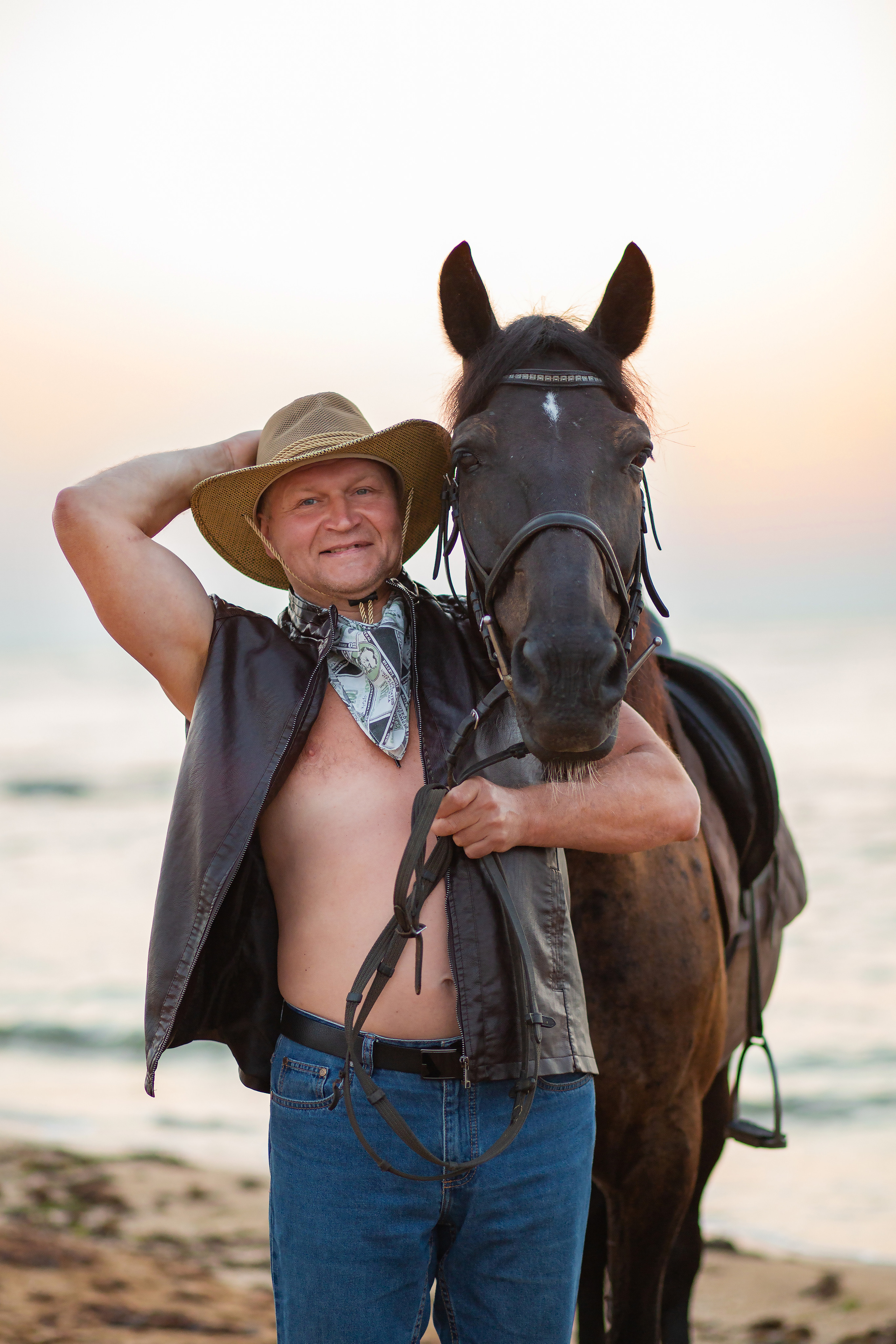 Фотосессия на море с лошадью. Фотограф в Феодосии Наталья Булгакова