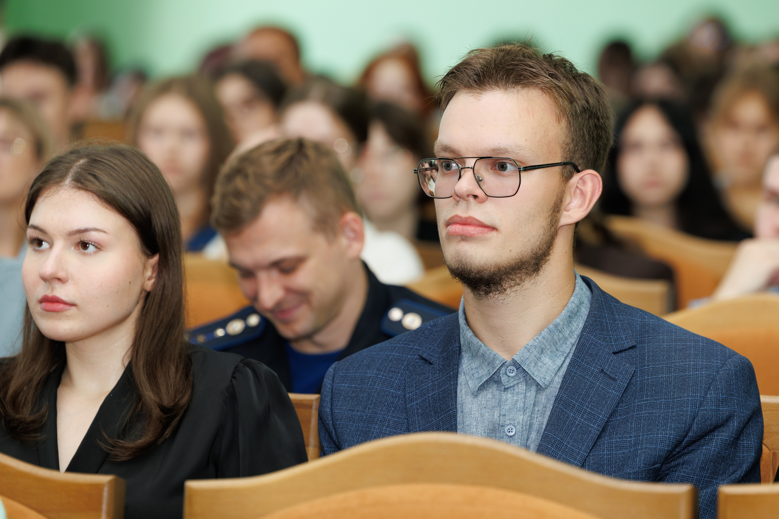 Интеллектуальный праздник «Язык — душа народа» в Никитинской библиотеке. Фотограф в Воронеже Галина Фурсова