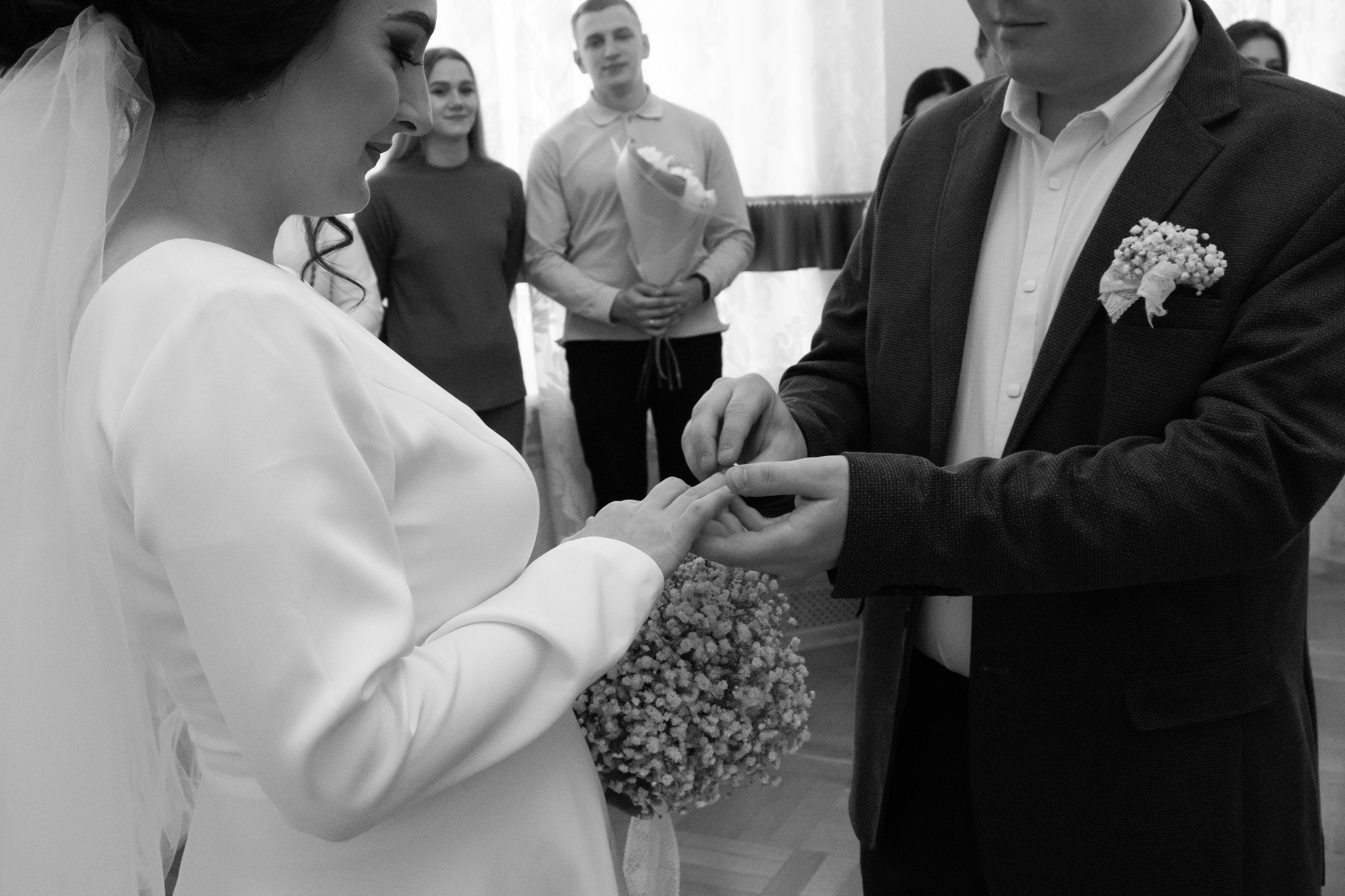 Свадебная фотосессия в ЗАГСе Дворца Бракосочетаний города Томск