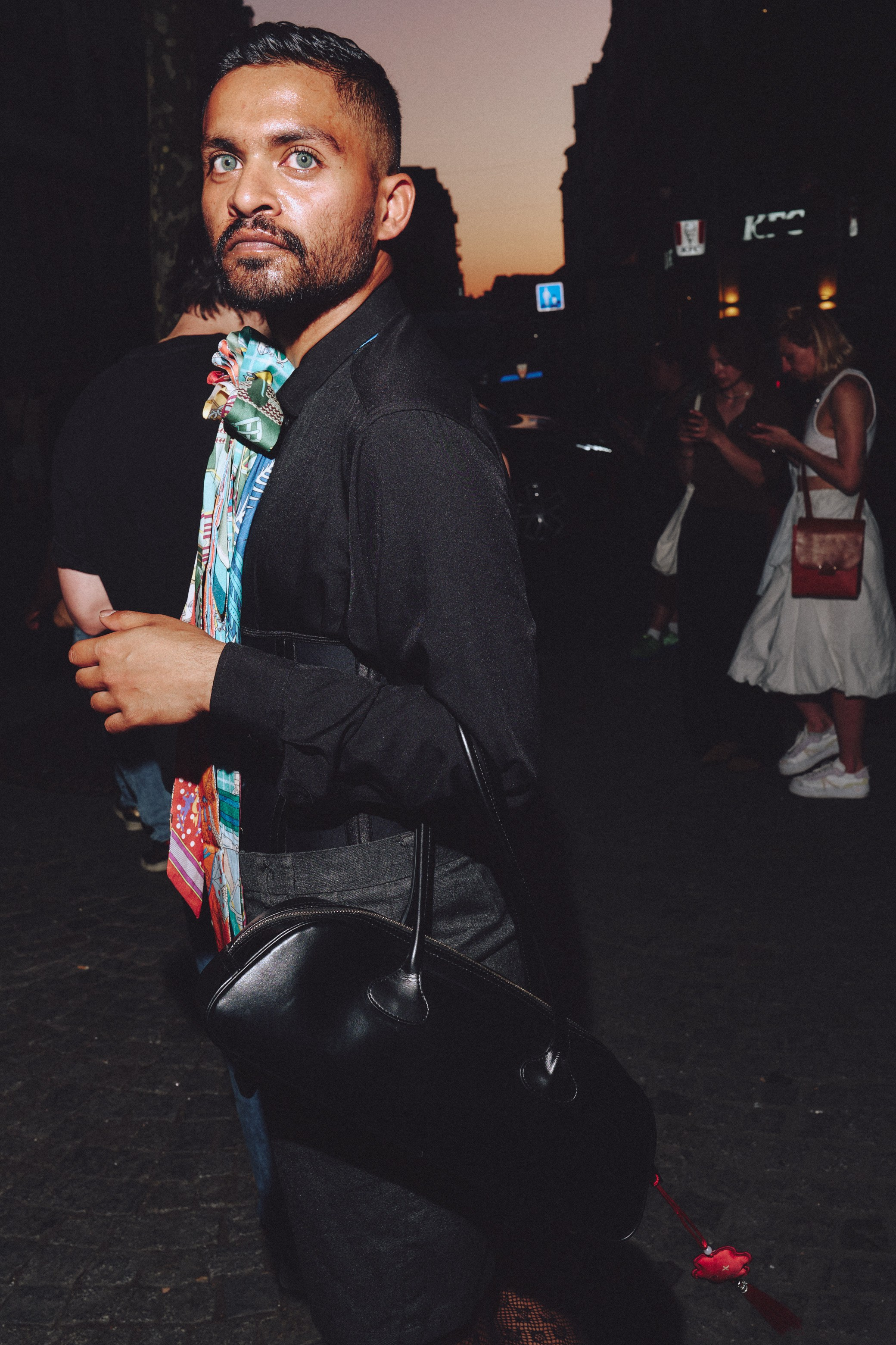 Louis Vuitton (Paris Fashion Week. 24.06.2025). Eduard Savosin | Documentary & Portrait Photographer in Paris