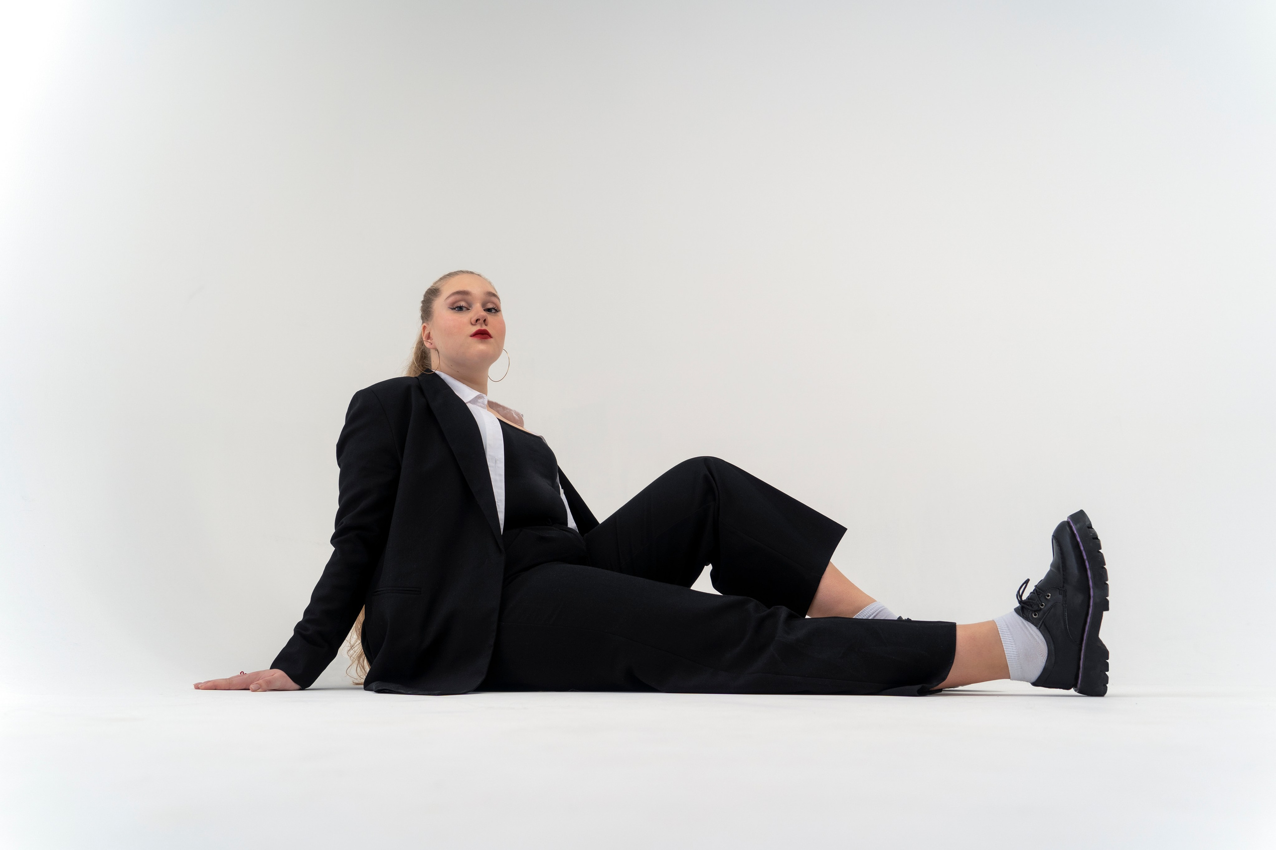 Таня. Портрет. Циклорама. Главная