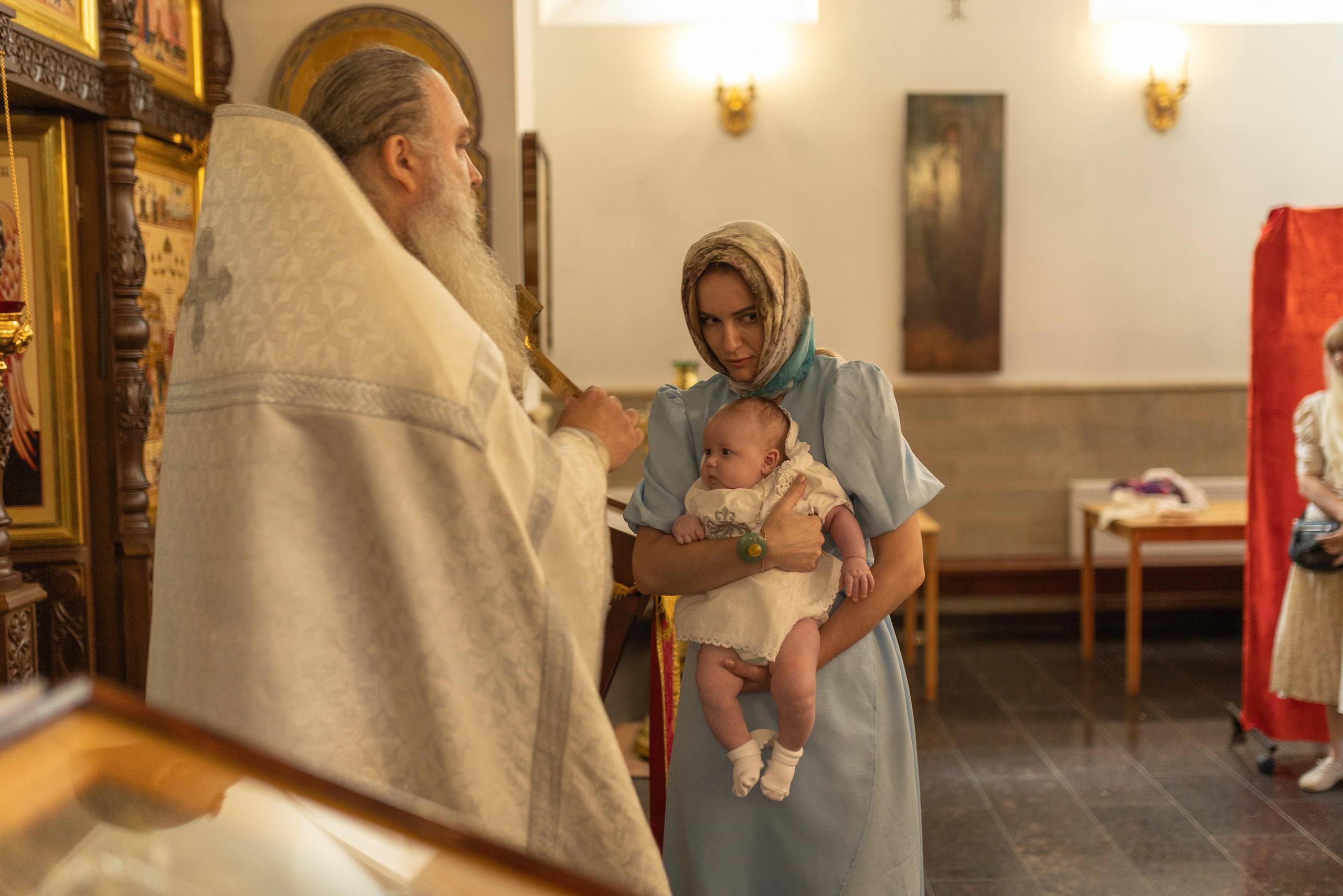 Крещение, Храм во имя Всемилостивого Спаса (на Звёздочке). Фотограф новорожденных. Детский и семейный фотограф Марьяна Юдина