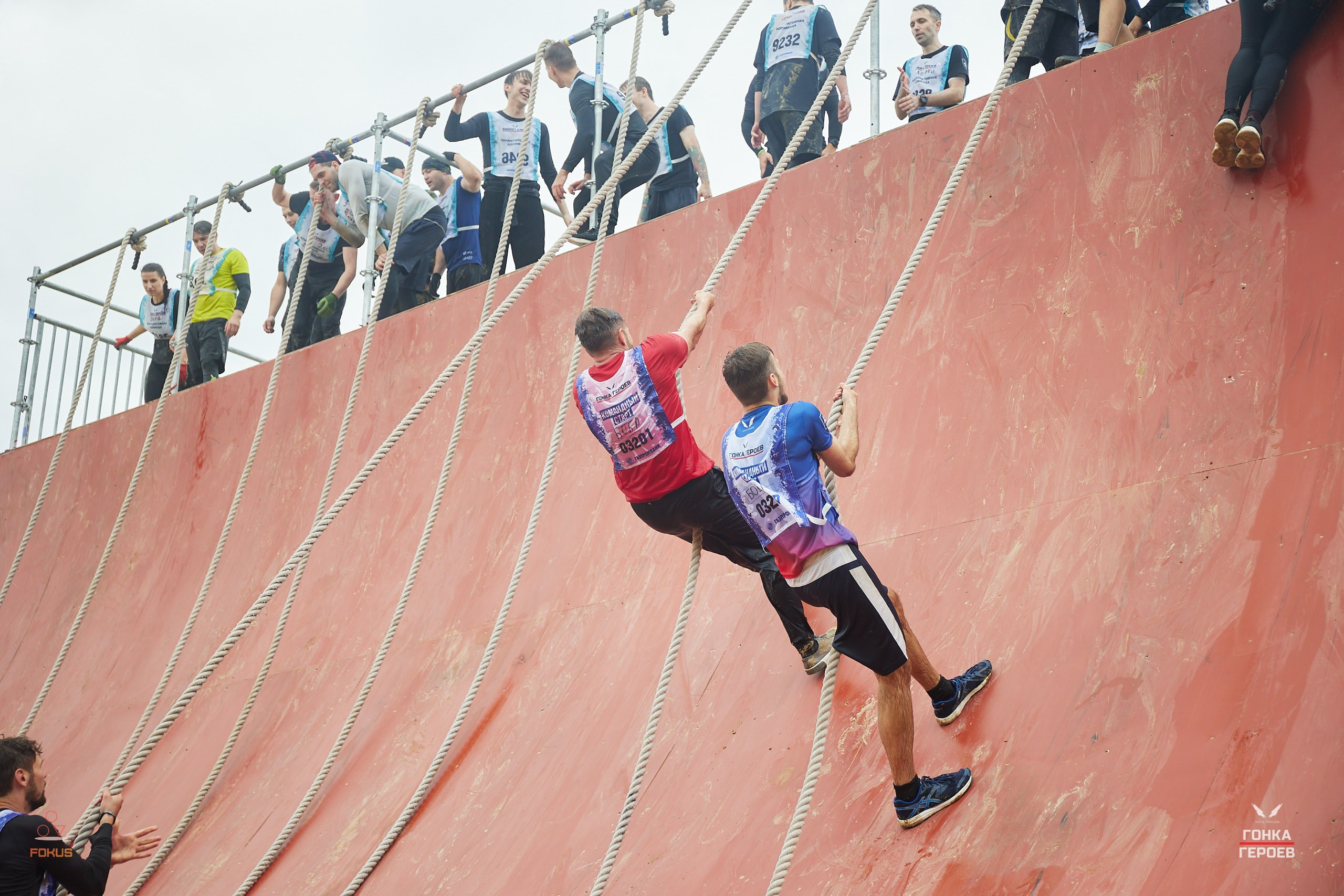 Репортаж с гонки героев 2025 год Мулино. Спортивный фотограф Некрасов Денис