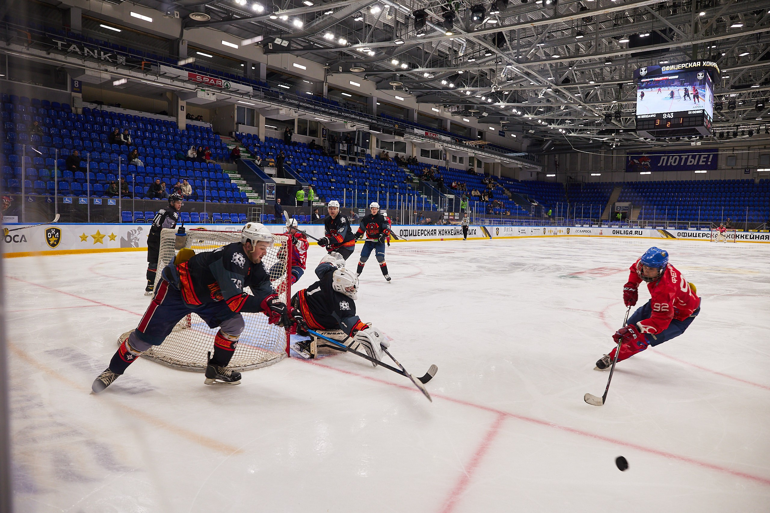 Репортаж. Офицерская хоккейная лига 2025 год. Спортивный фотограф Некрасов Денис