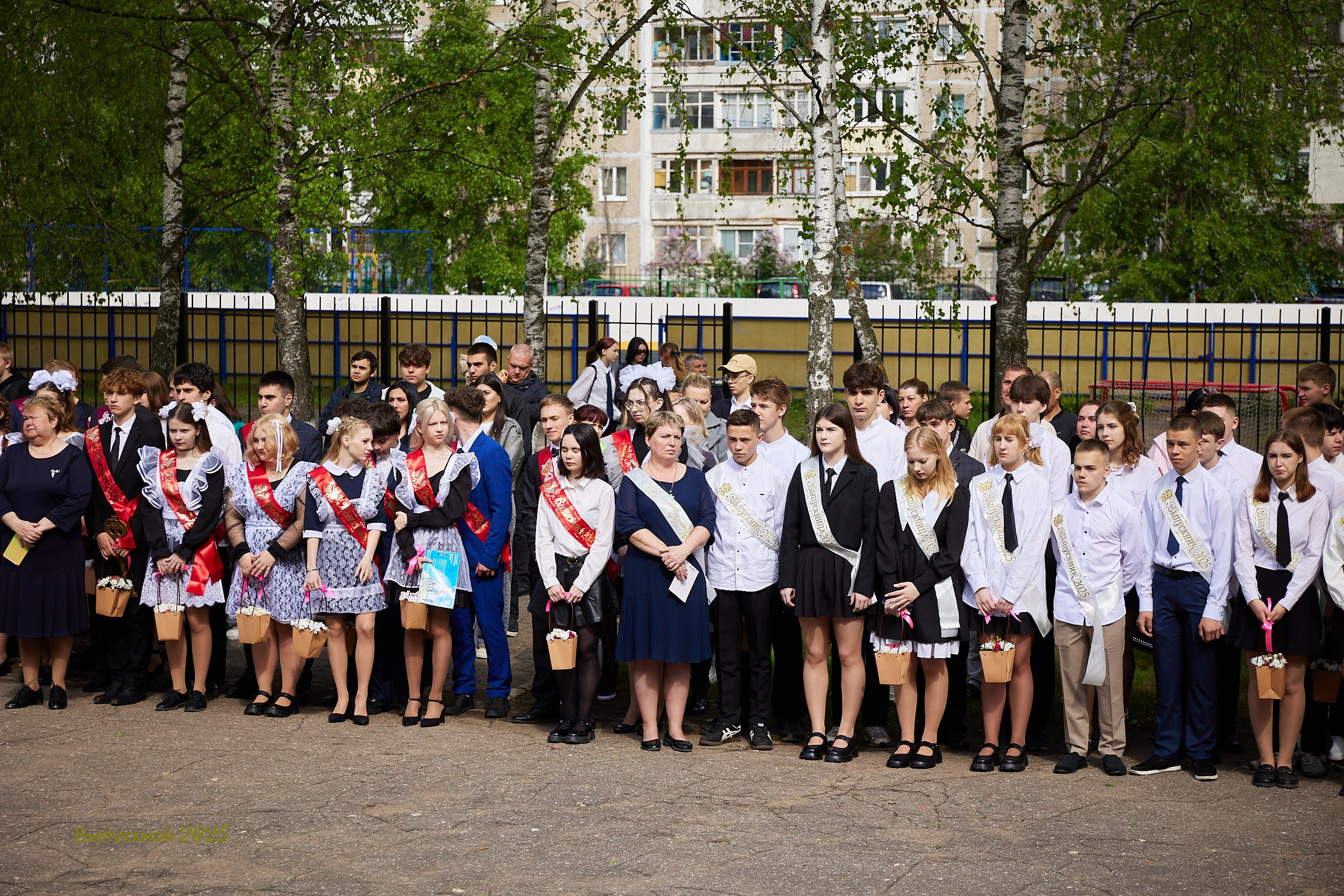 Выпускной «Прощай школа» 2025 год. Спортивный фотограф Некрасов Денис