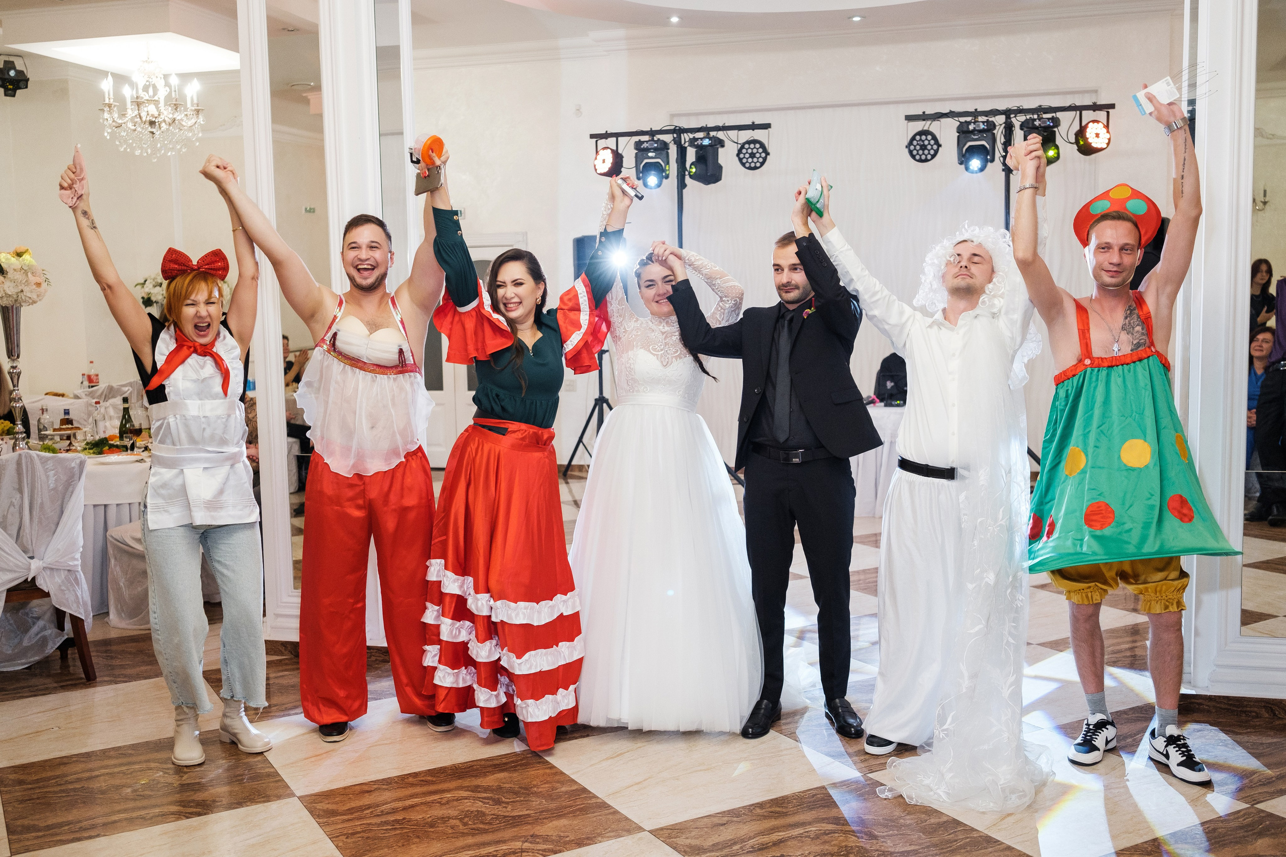 Александр и Лариса. Свадебный фотограф | репортаж | праздники | крещение