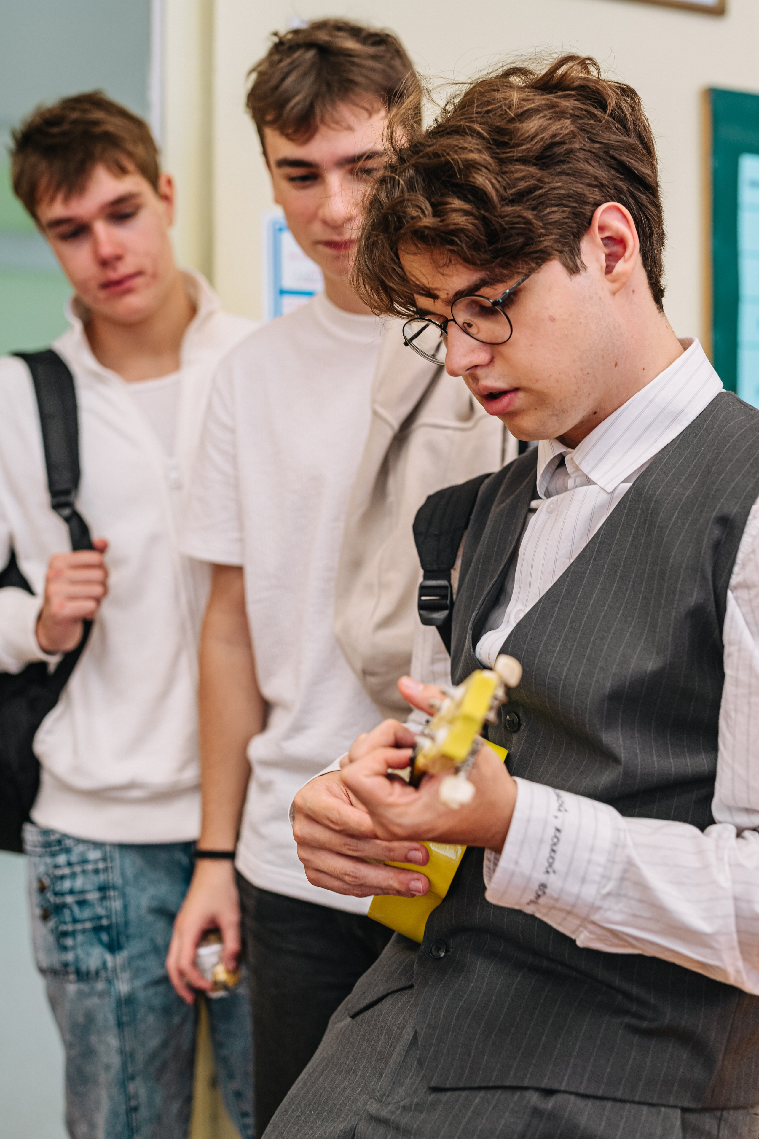 10 класс. Школьные альбомы и альбомы для детского сада. Юлия Осипова. Москва