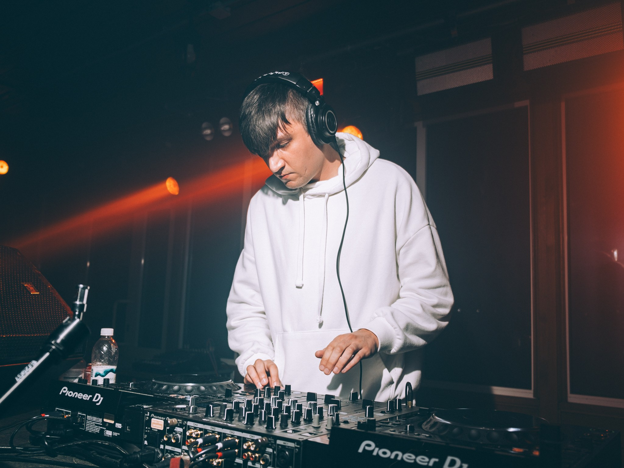 Репортаж STAYA POOL 2025 | Фотосъёмка в Екатеринбурге. Портретный и репортажный фотограф в Екатеринбурге