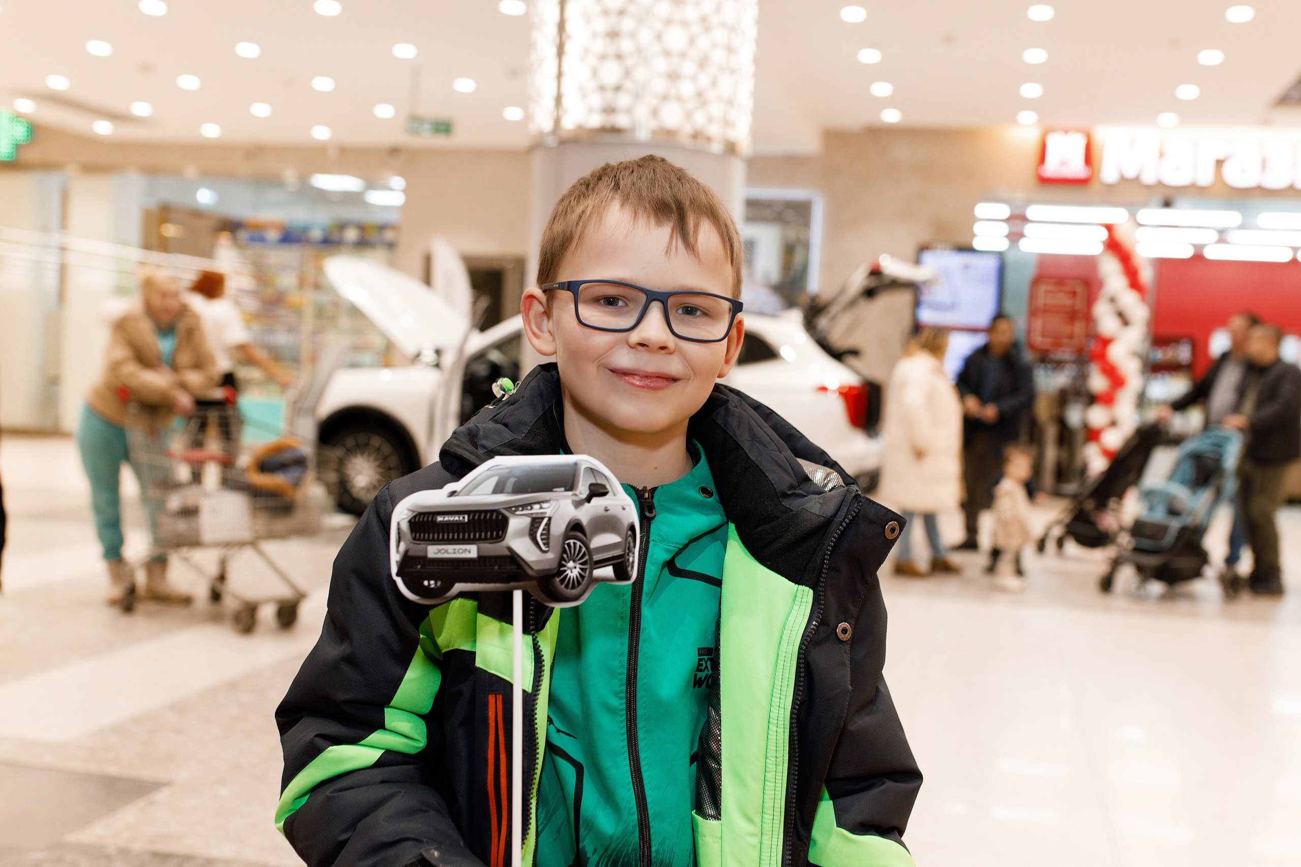 Презентация Нового HAVAL Jolion в ТРК Спешилов. Фотограф Дмитрий Молчанов | Фотограф Пермь | Фотограф