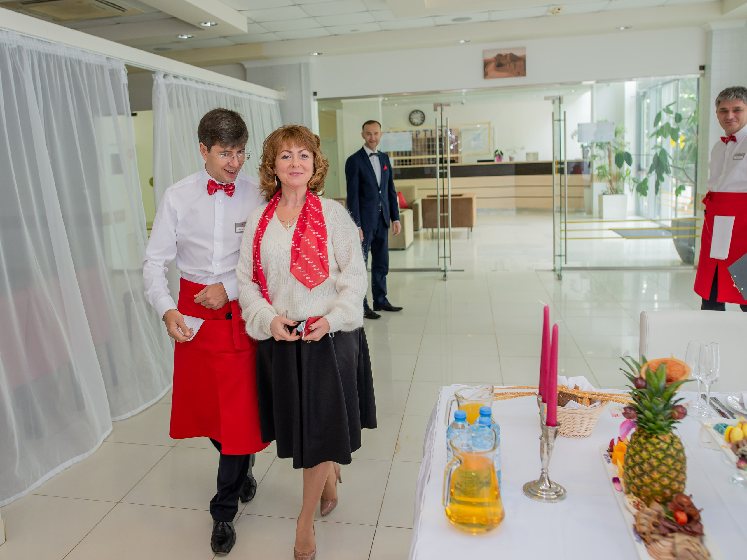 Bridge Resort. 8 марта. Поздравление от мужчин. Фотограф Сергей Катаев