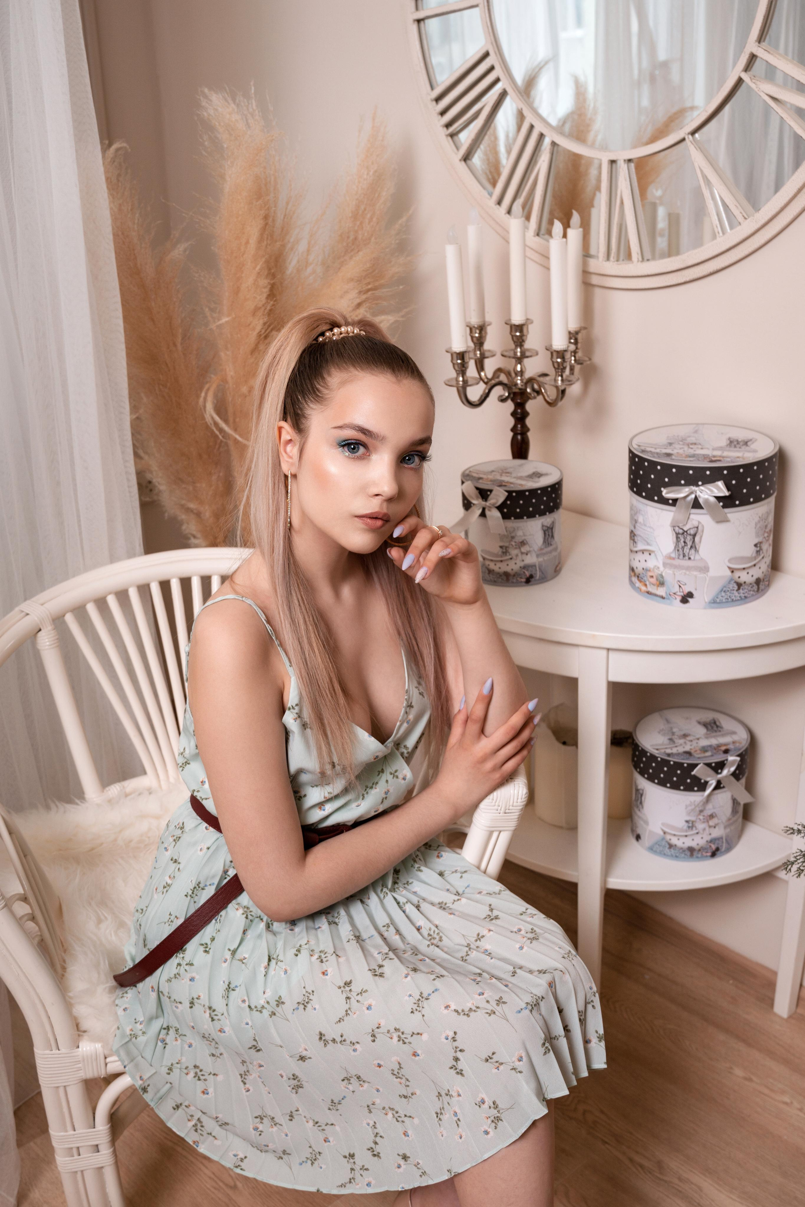 Индивидуальная фотосессия в интерьере. Фотограф в Норильске и Кайеркане