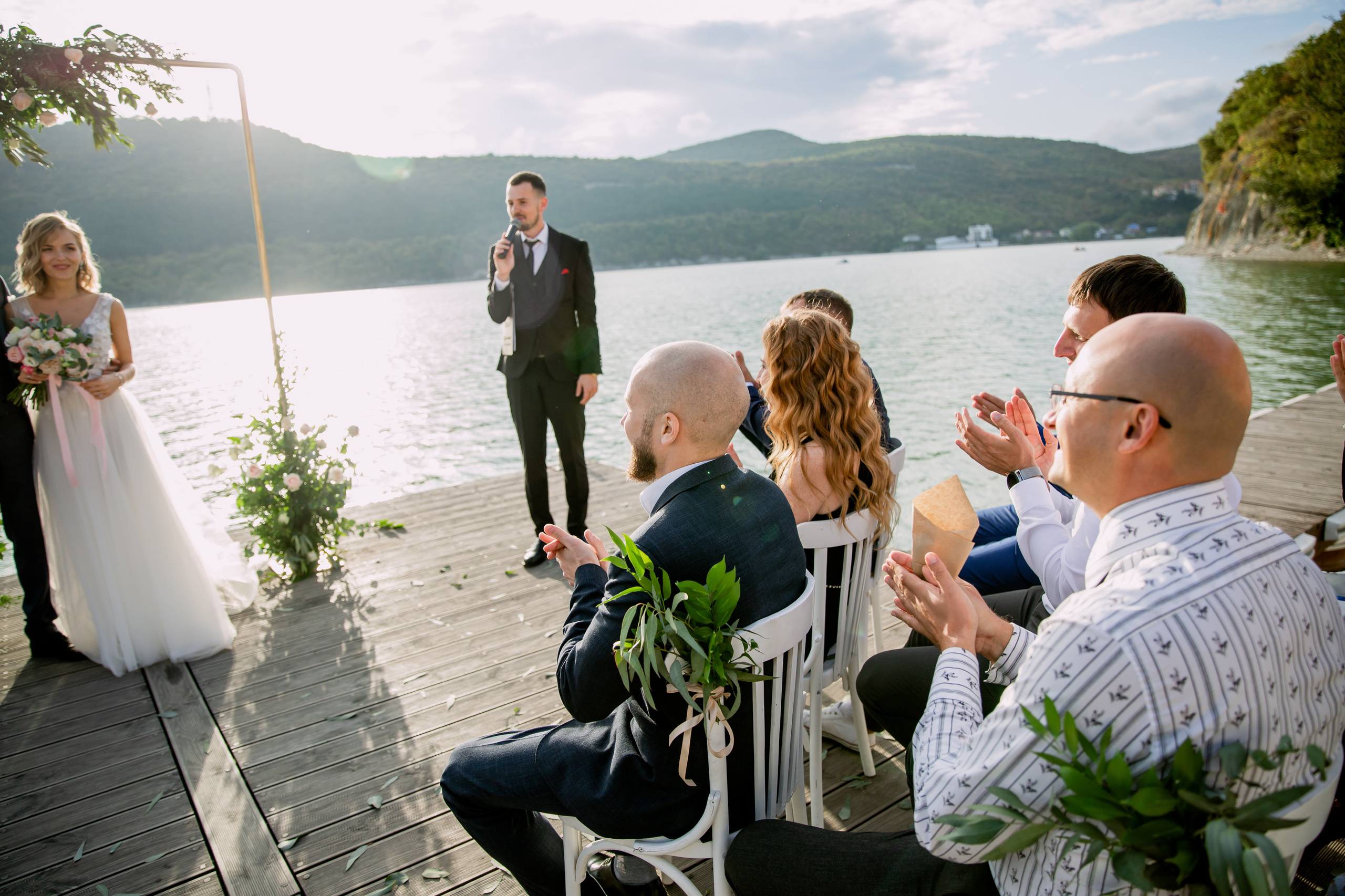 Озеро Абрау. Свадебный фотограф Краснодар