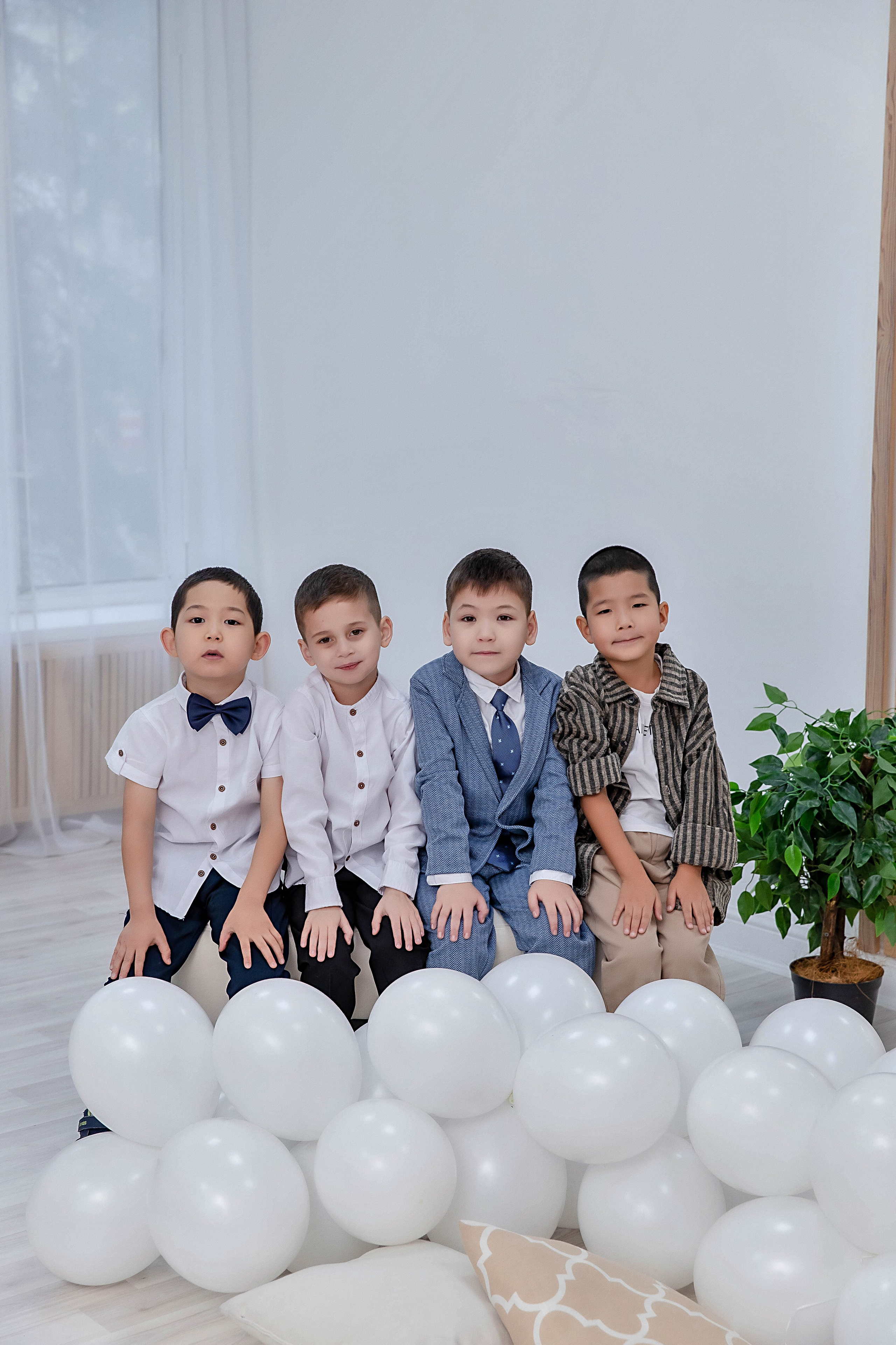 Выпускные (школьные) альбомы (книги) в Ростове-на-Дону. Современные Выпускные Альбомы в Ростове-на-Дону