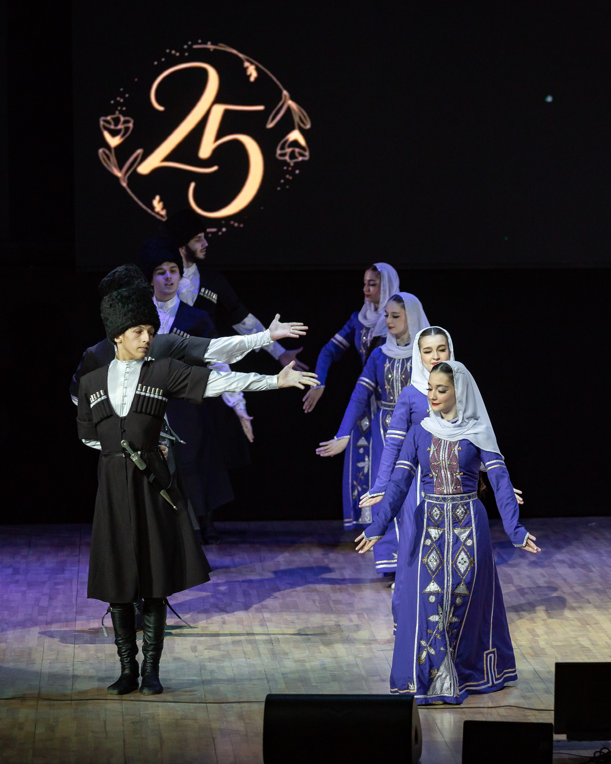 Юбилейный концерт танцевального коллектива «Адыги». Репортажный фотограф в Москве