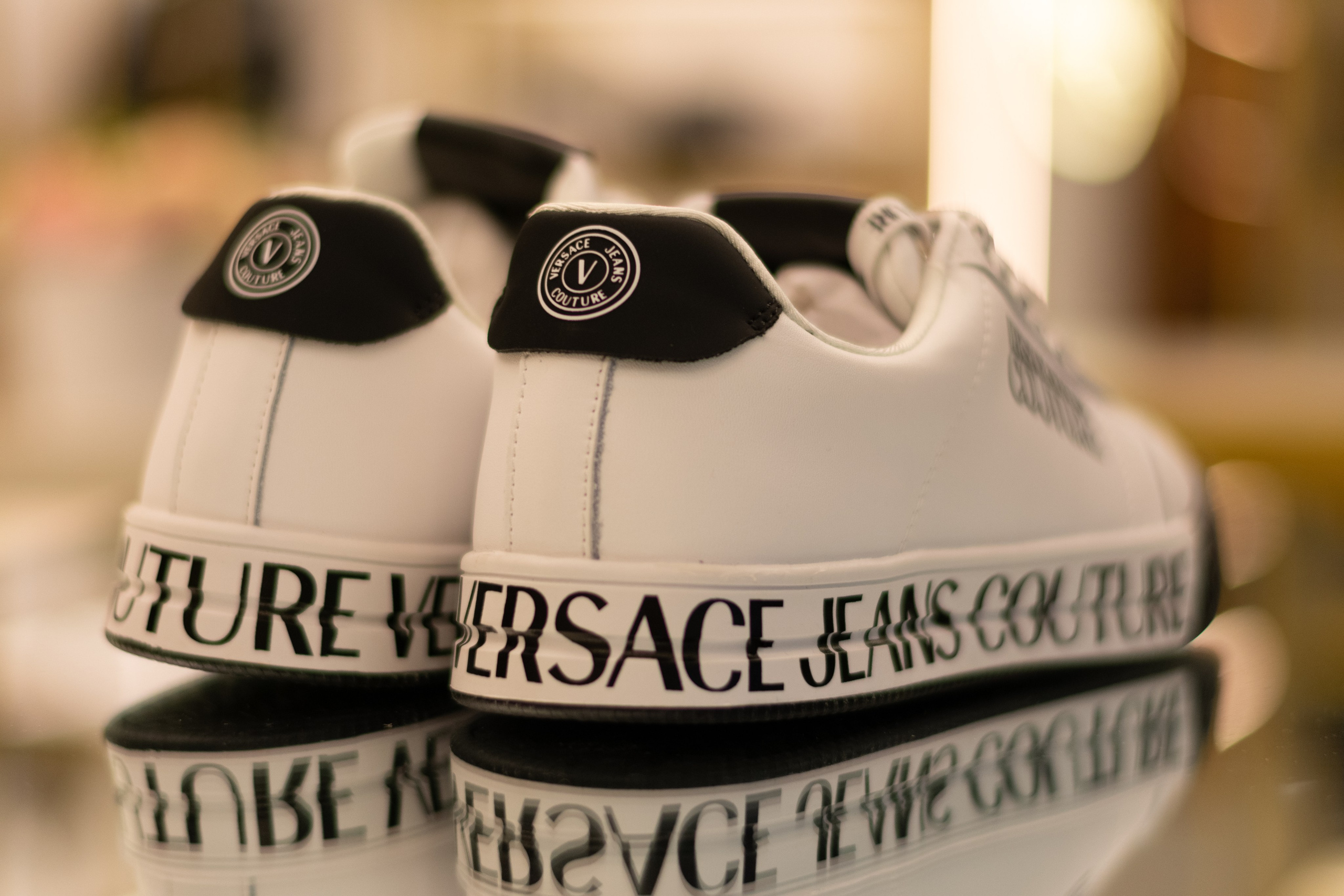 Для организаций. Предметная фотосессия для обувного магазина Capsula. Фотограф/видеограф Богдан Голованов