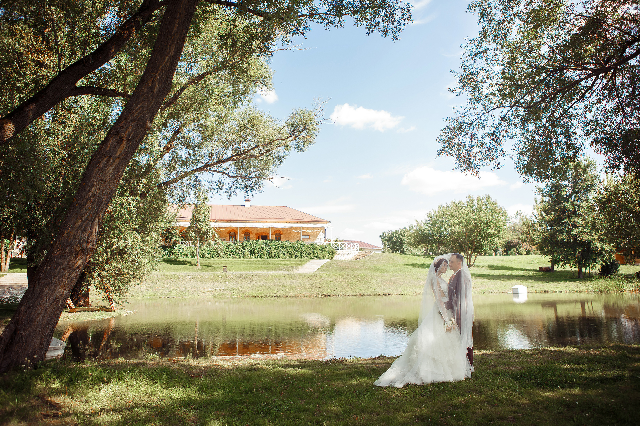 Свадебная фотосессия с салютом в Липецке. Свадебный и портретный Фотограф в Липецке Дмитрий Котюков