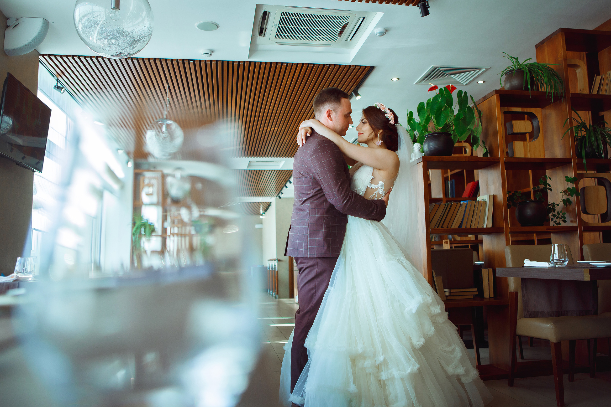 Свадебная фотосессия с салютом в Липецке. Свадебный и портретный Фотограф в Липецке Дмитрий Котюков