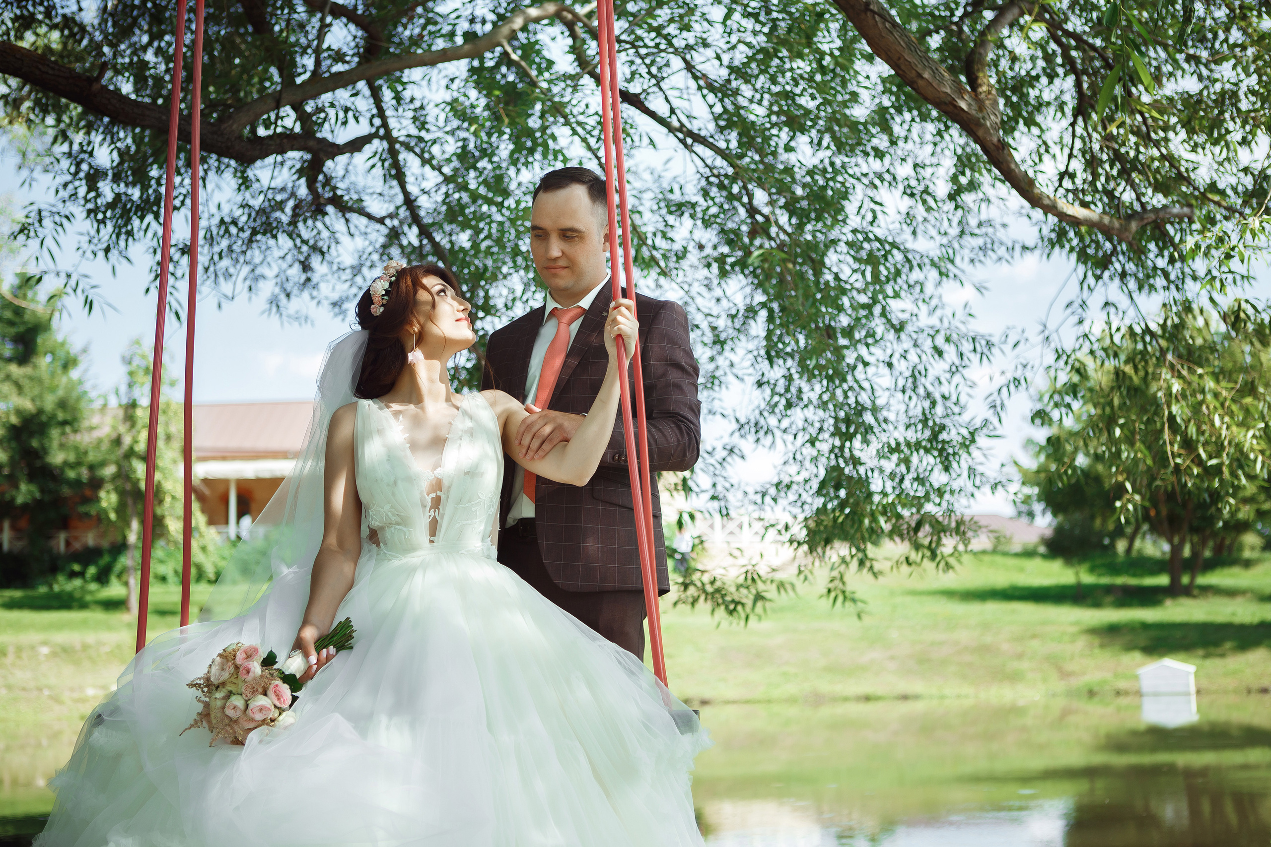 Свадебная фотосессия с салютом в Липецке. Свадебный и портретный Фотограф в Липецке Дмитрий Котюков