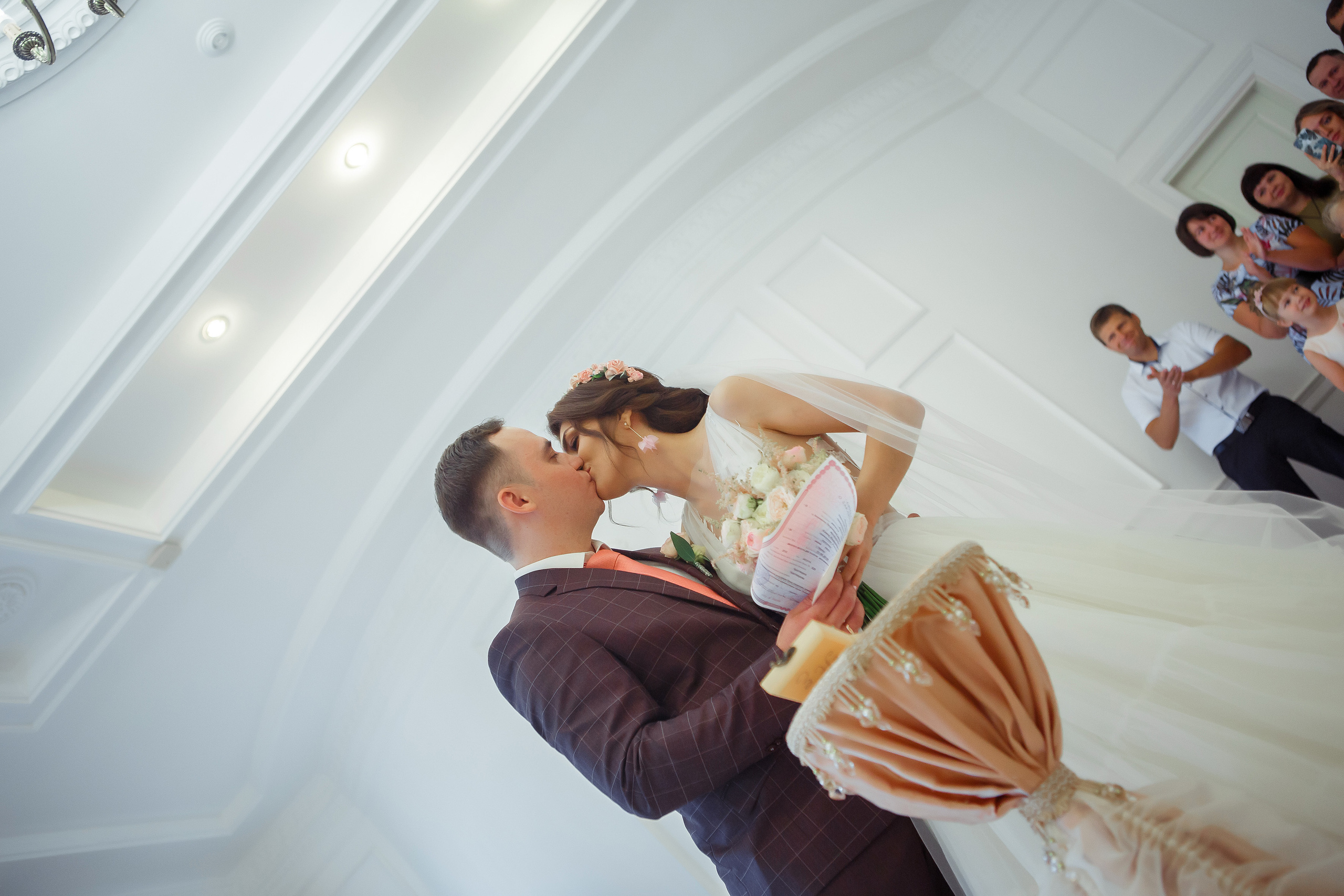 Свадебная фотосессия с салютом в Липецке. Свадебный и портретный Фотограф в Липецке Дмитрий Котюков