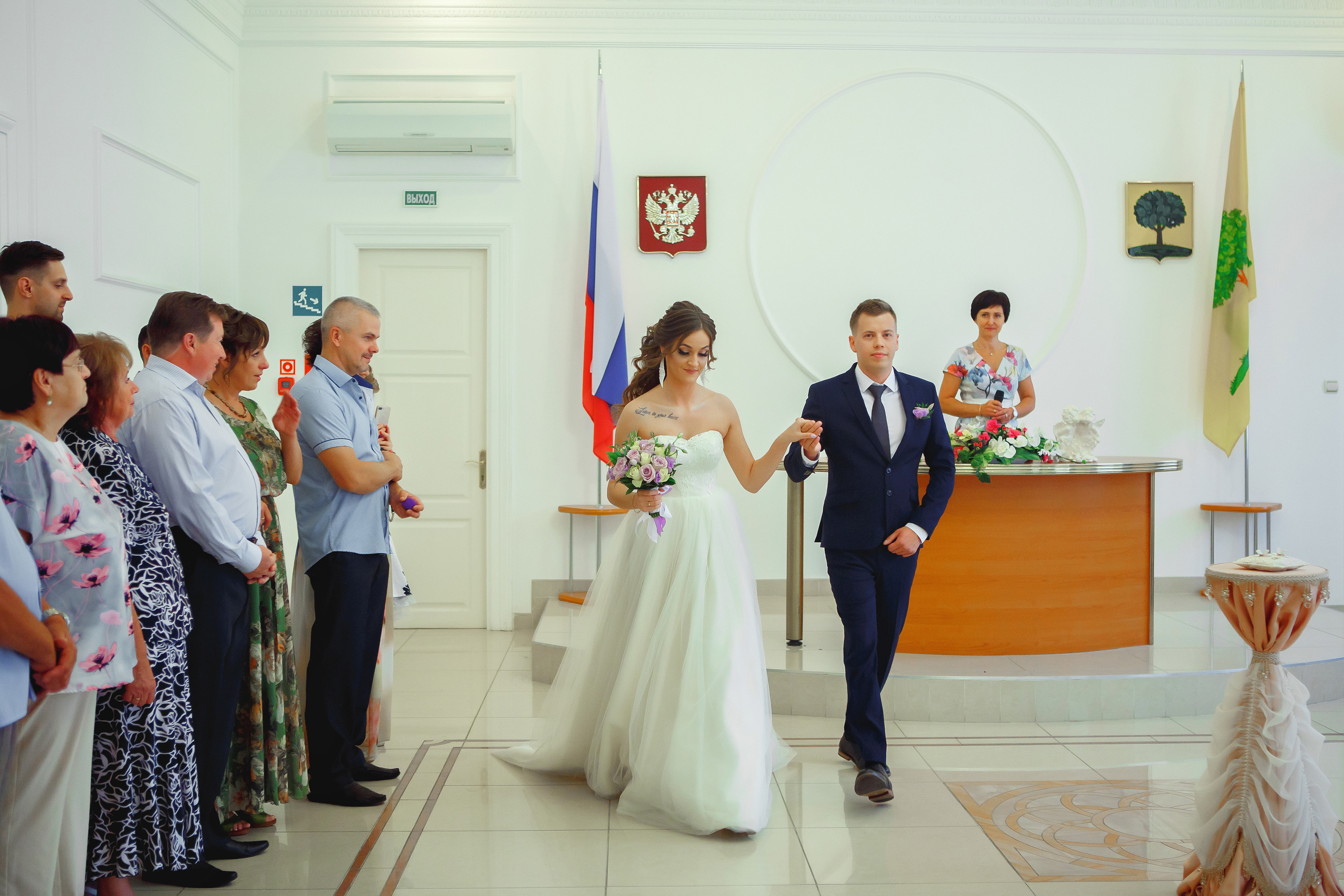 Свадебная фотосессия в ЗАГСе Липецка. Свадебный и портретный Фотограф в Липецке Дмитрий Котюков