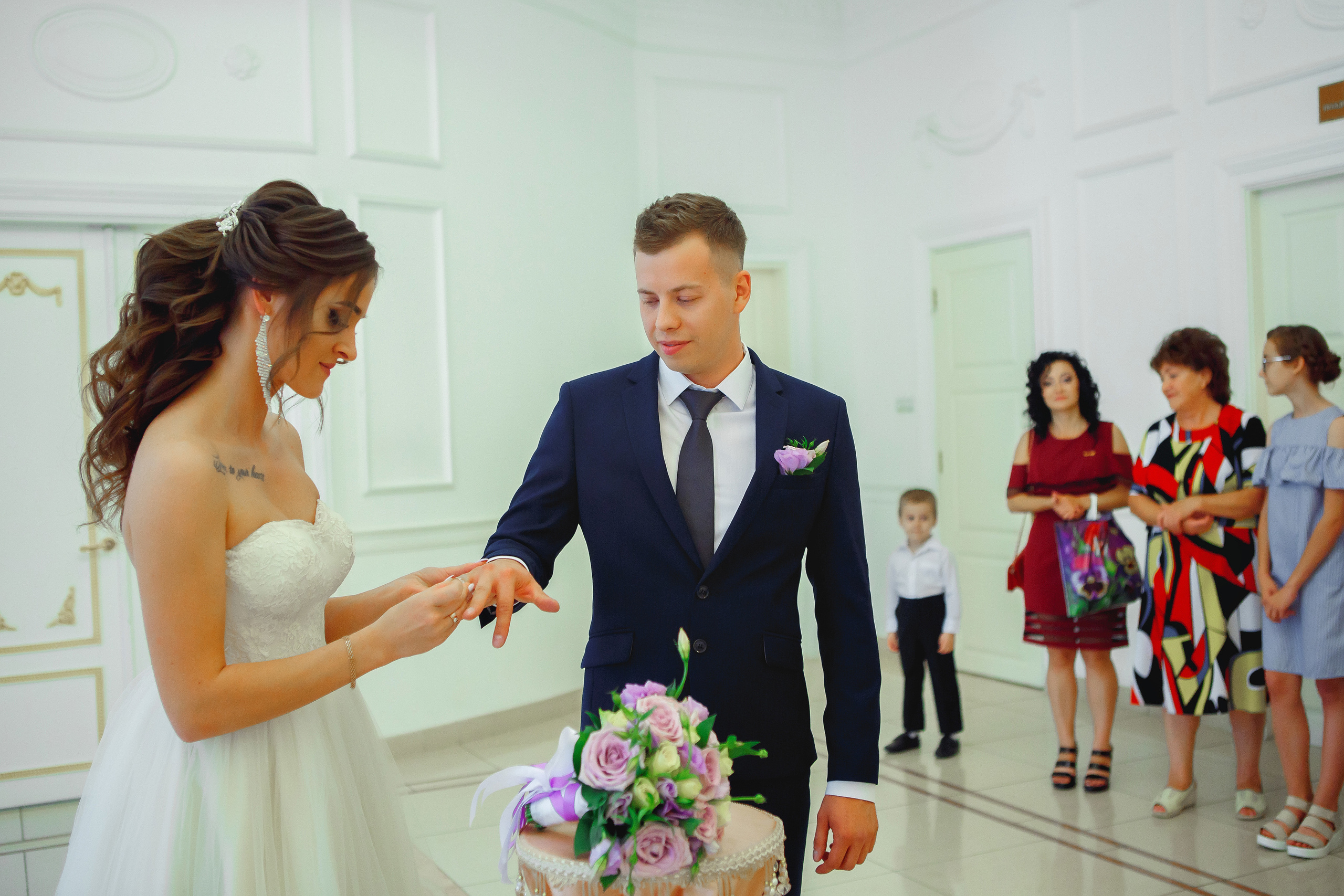 Свадебная фотосессия в ЗАГСе Липецка. Свадебный и портретный Фотограф в Липецке Дмитрий Котюков