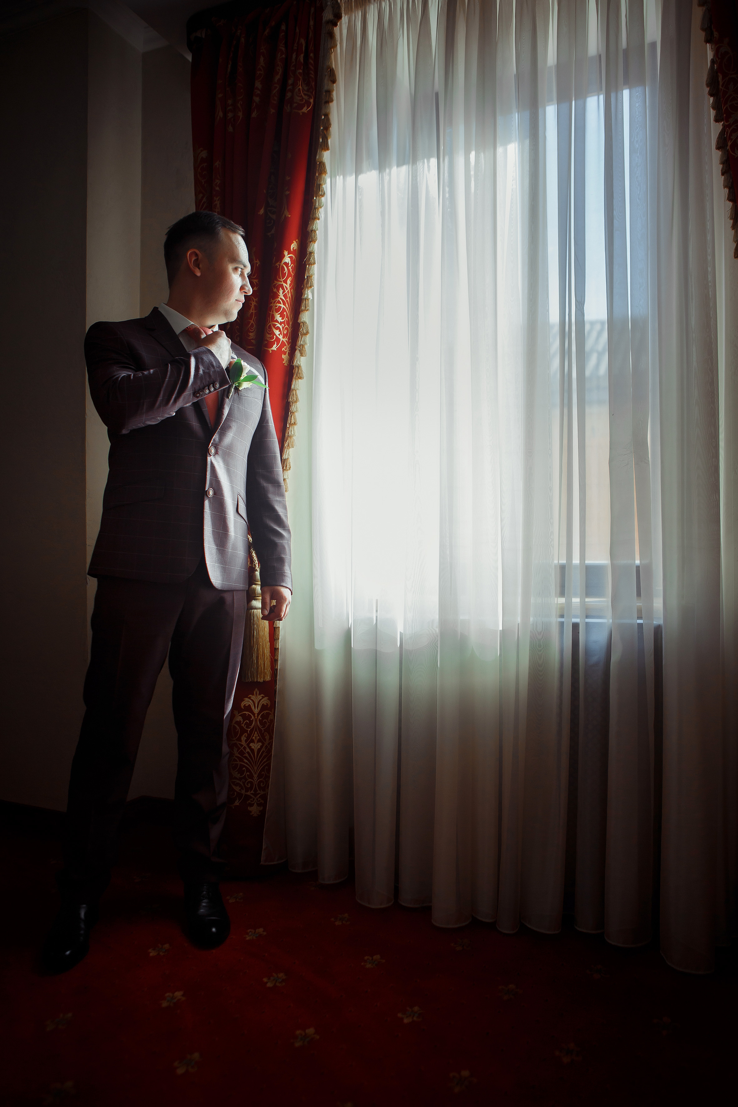 Свадебная фотосессия с салютом в Липецке. Свадебный и портретный Фотограф в Липецке Дмитрий Котюков