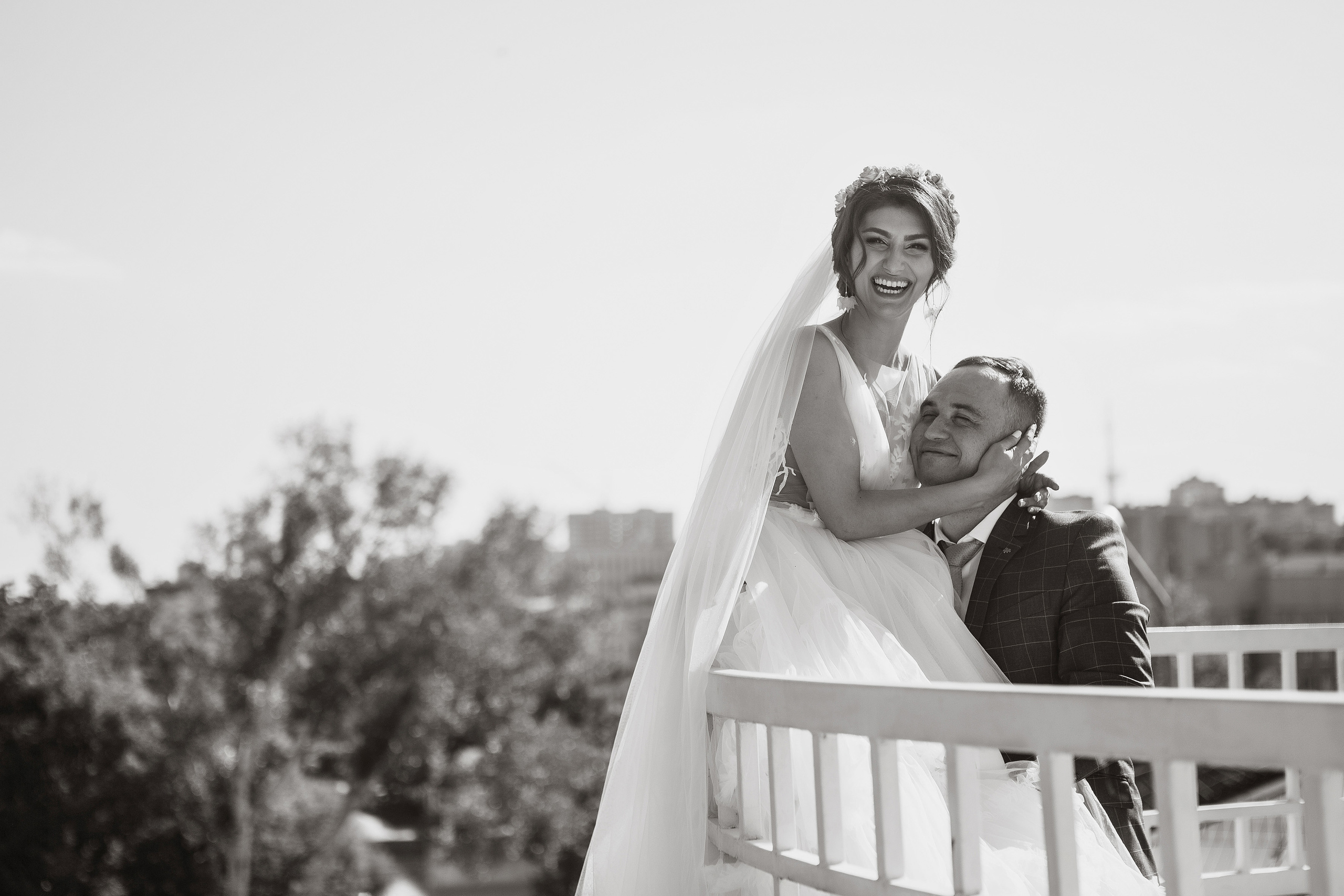 Свадебная фотосессия с салютом в Липецке. Свадебный и портретный Фотограф в Липецке Дмитрий Котюков