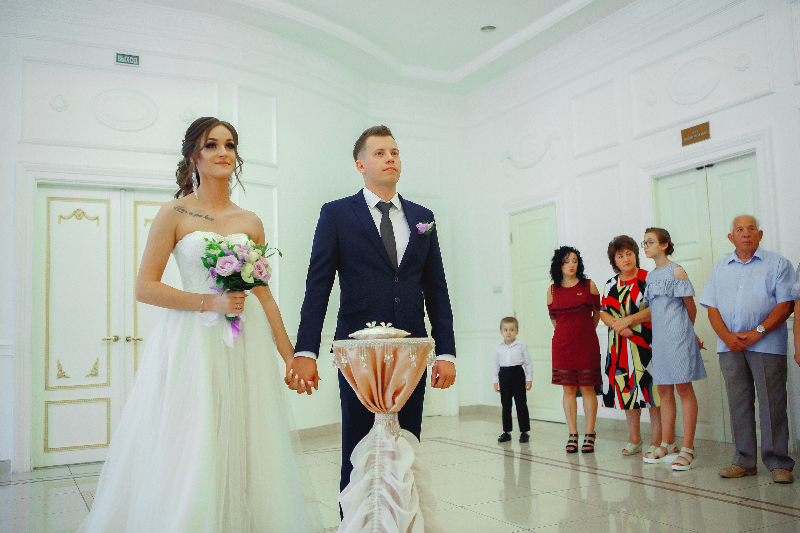 Свадебная фотосессия в ЗАГСе Липецка. Свадебный и портретный Фотограф в Липецке Дмитрий Котюков