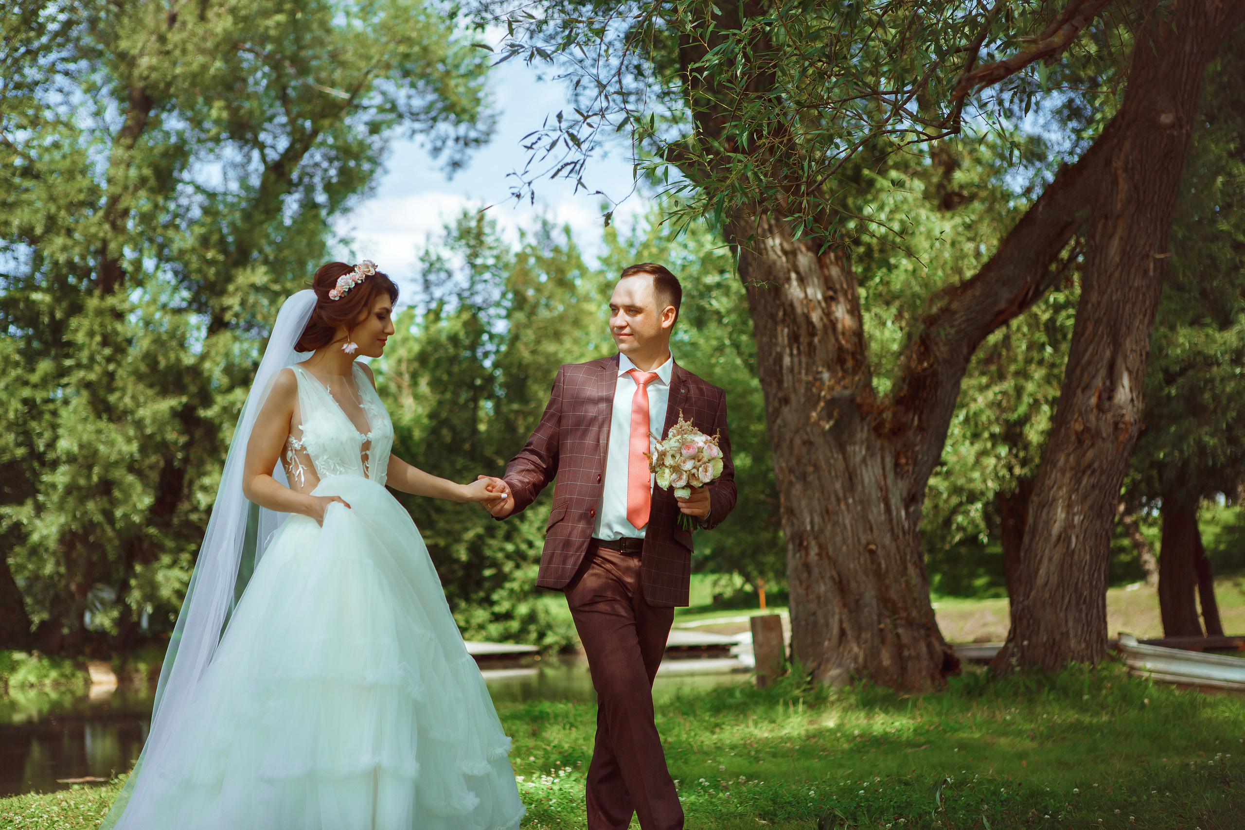 Свадебная фотосессия с салютом в Липецке. Свадебный и портретный Фотограф в Липецке Дмитрий Котюков