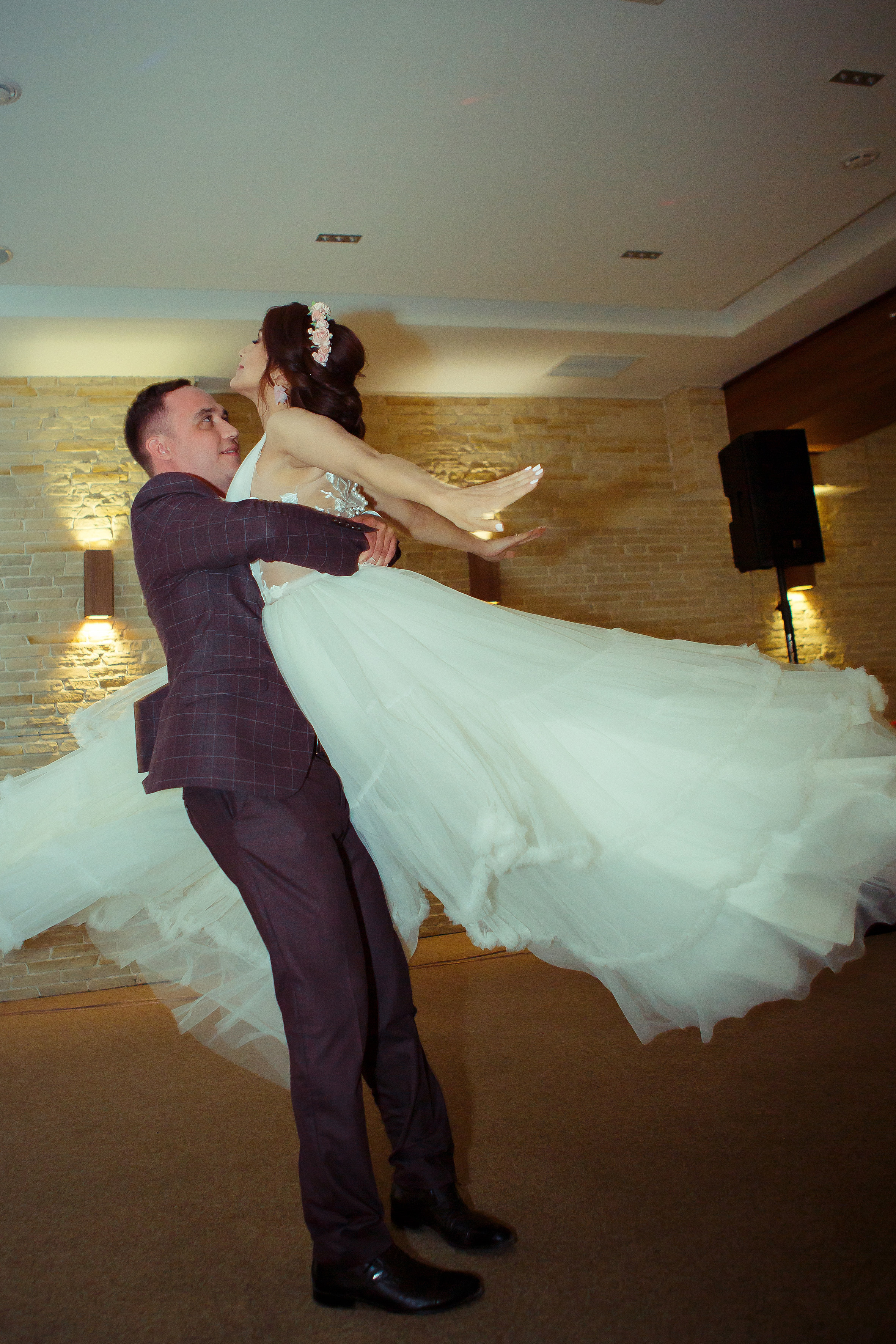 Свадебная фотосессия с салютом в Липецке. Свадебный и портретный Фотограф в Липецке Дмитрий Котюков