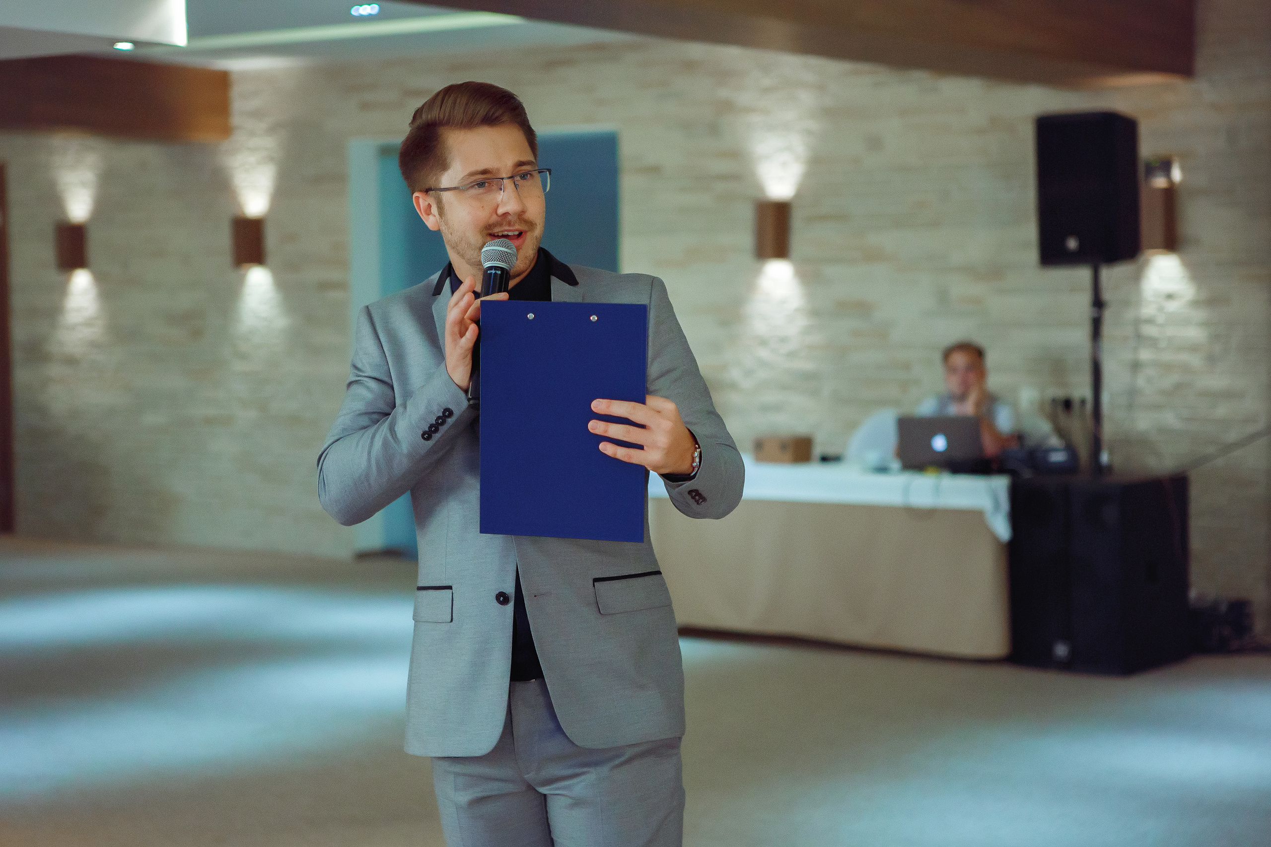 Свадебная фотосессия с салютом в Липецке. Свадебный и портретный Фотограф в Липецке Дмитрий Котюков