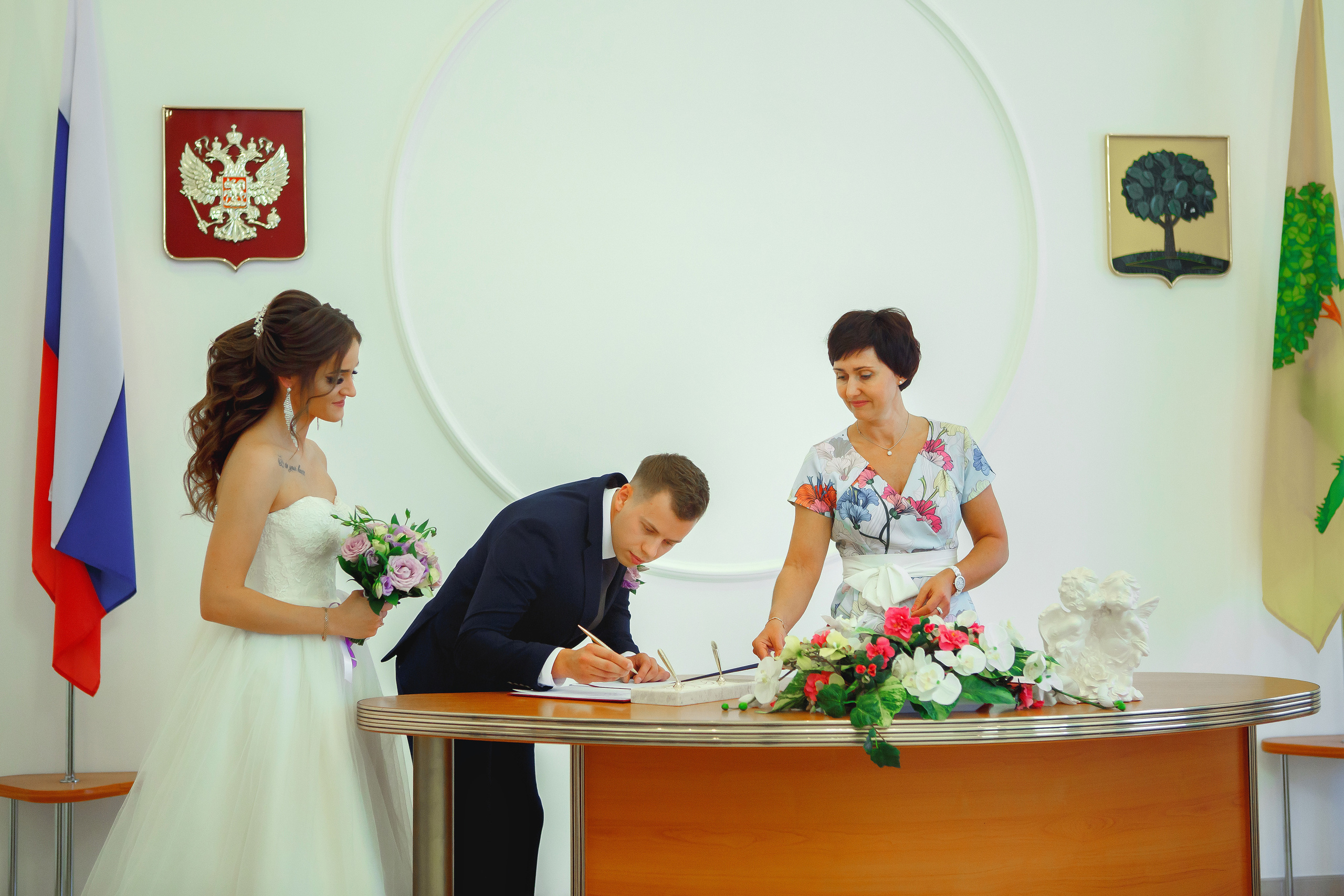 Свадебная фотосессия в ЗАГСе Липецка. Свадебный и портретный Фотограф в Липецке Дмитрий Котюков