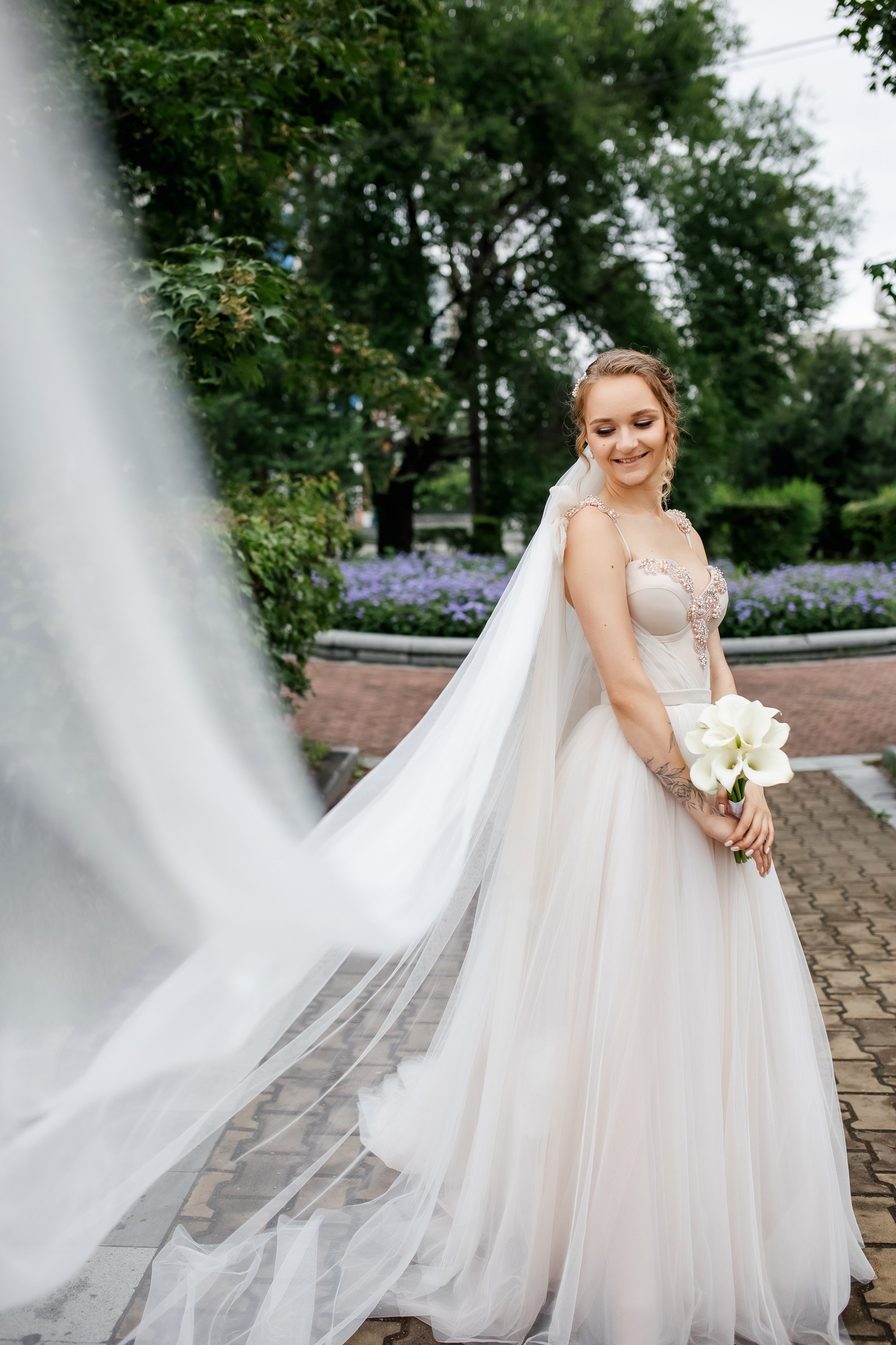 Степан и Ульяна. Утро. Загс. Прогулка. Дождь и солнце. Свадебный фотограф в Хабаровске