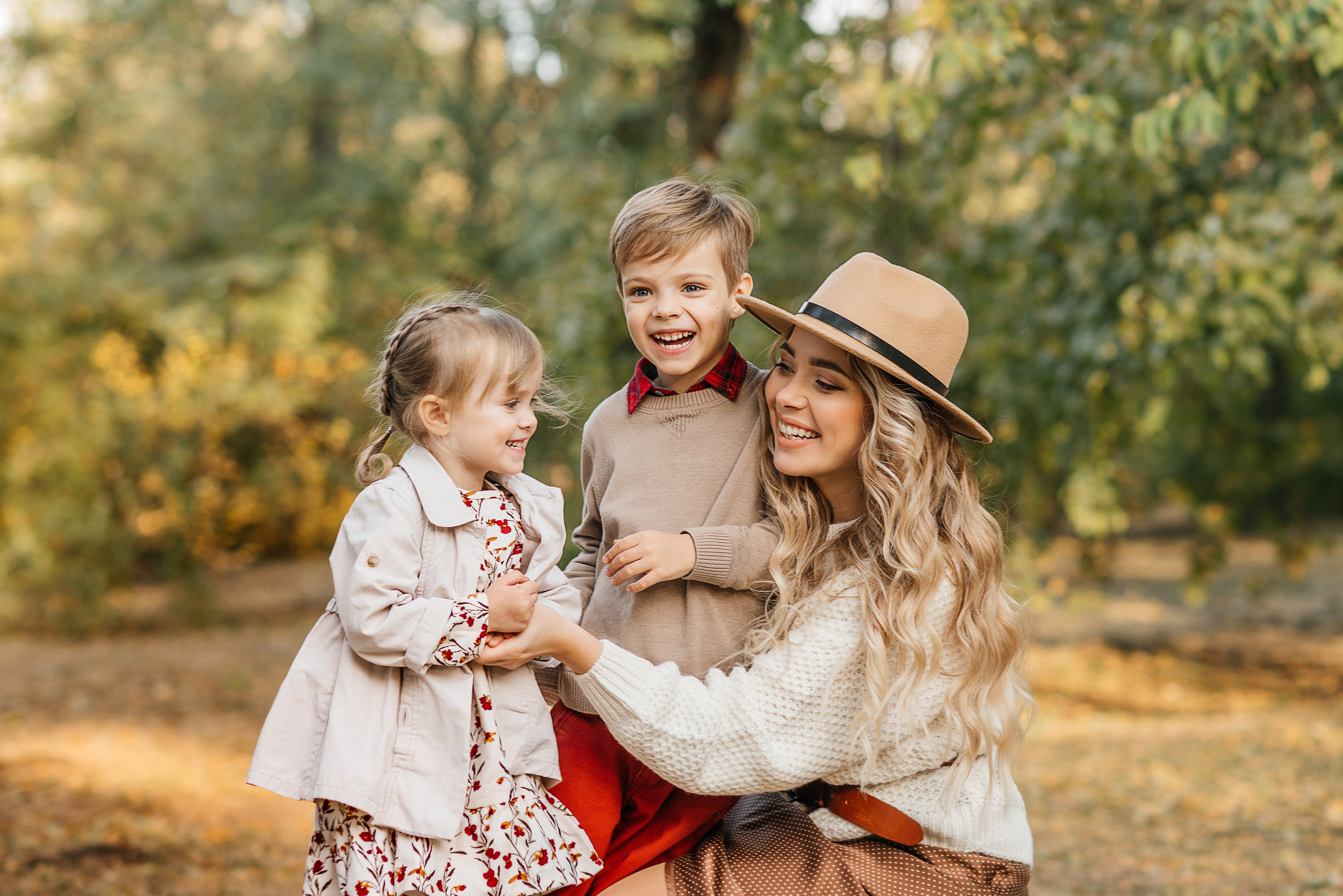 Осенняя прогулка семьи. Свадебный и семейный фотограф Надежда Соловьева