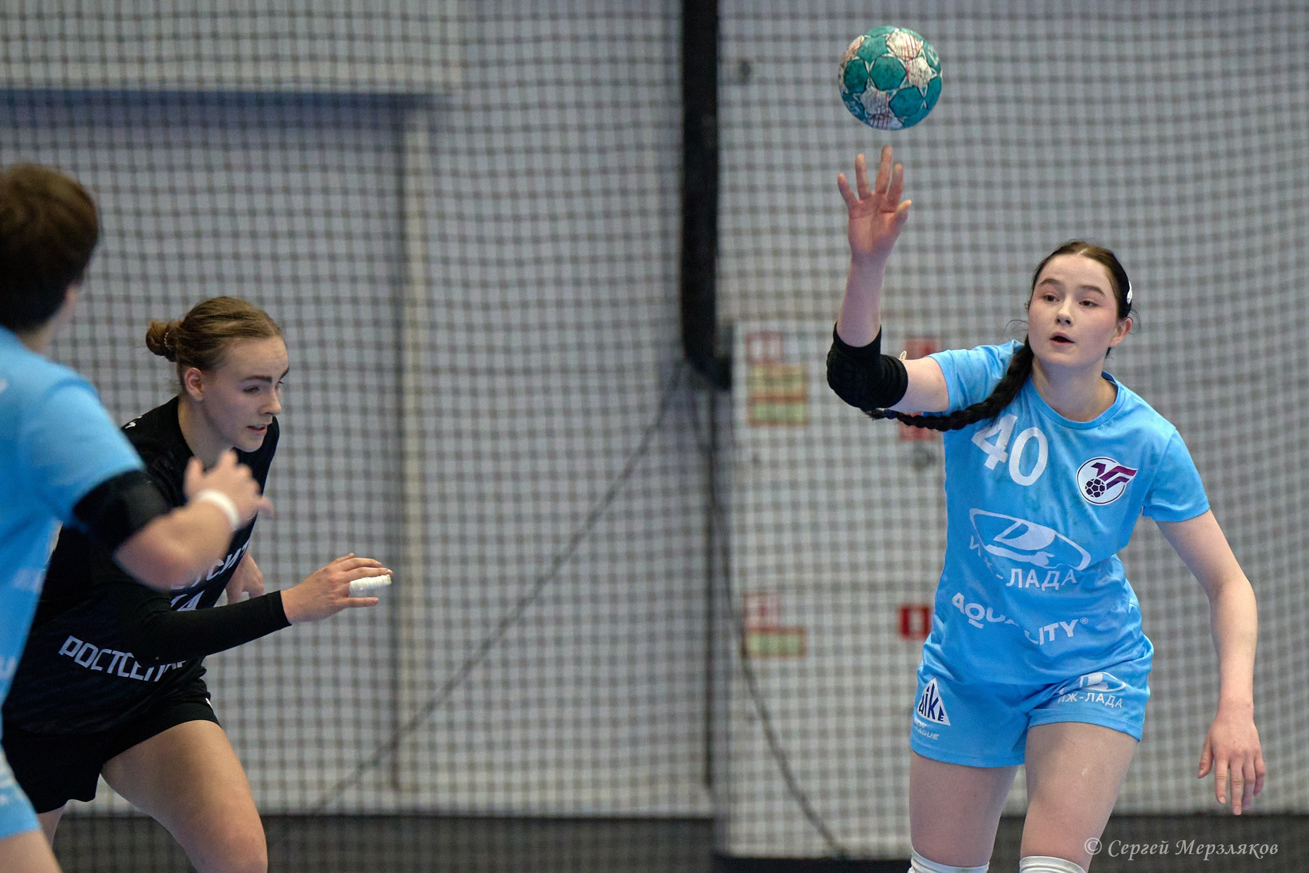 Гандбол. OLIMPBET Суперлига. «Университет» — «Ростов-Дон». Спортивный репортажный фотограф в Ижевске Сергей Мерзляков