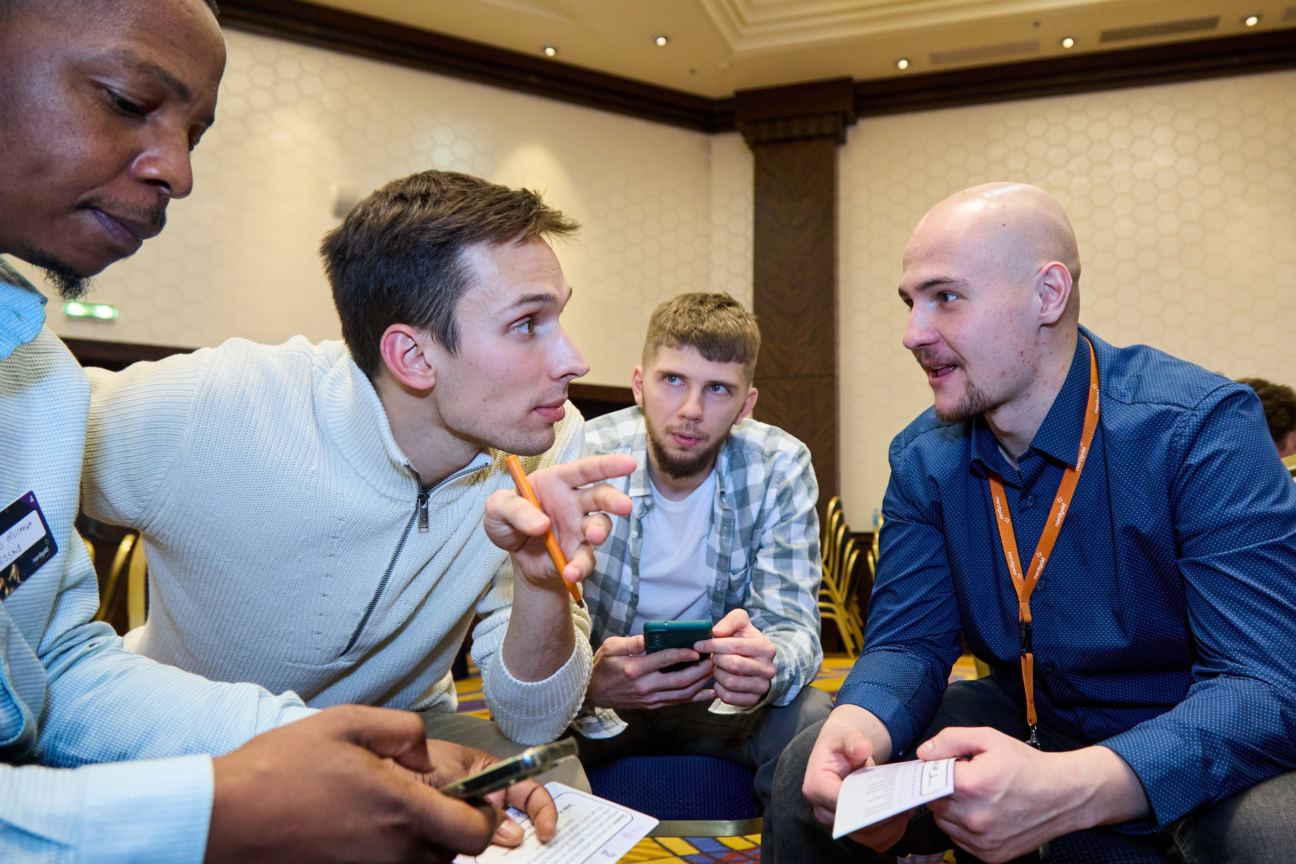 Форум / Конференция. Фотограф видеограф широкого профиля Денис Захаров