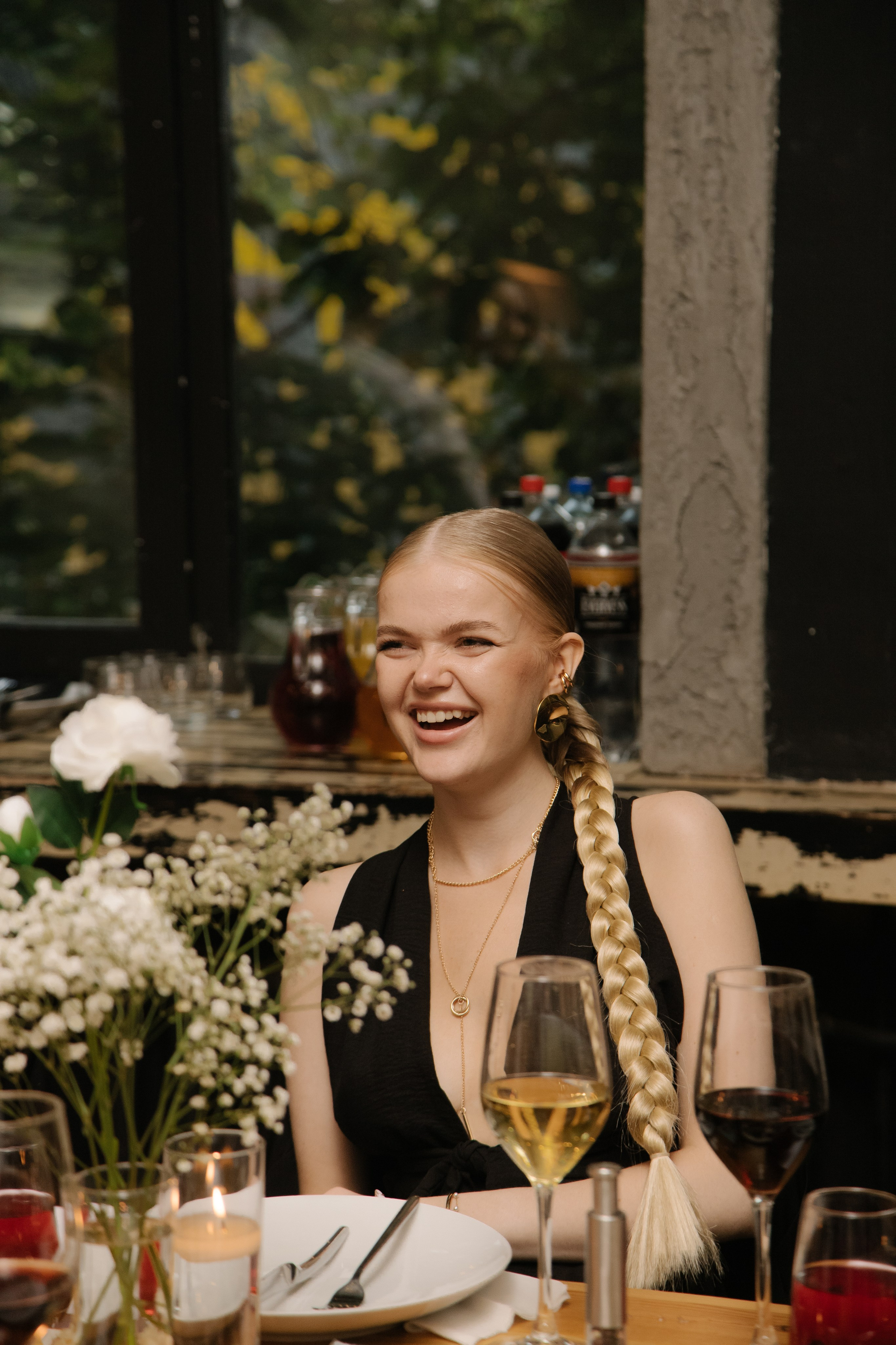 Цветочная локация. Свадебный фотограф Челябинск Полина Чеботарь